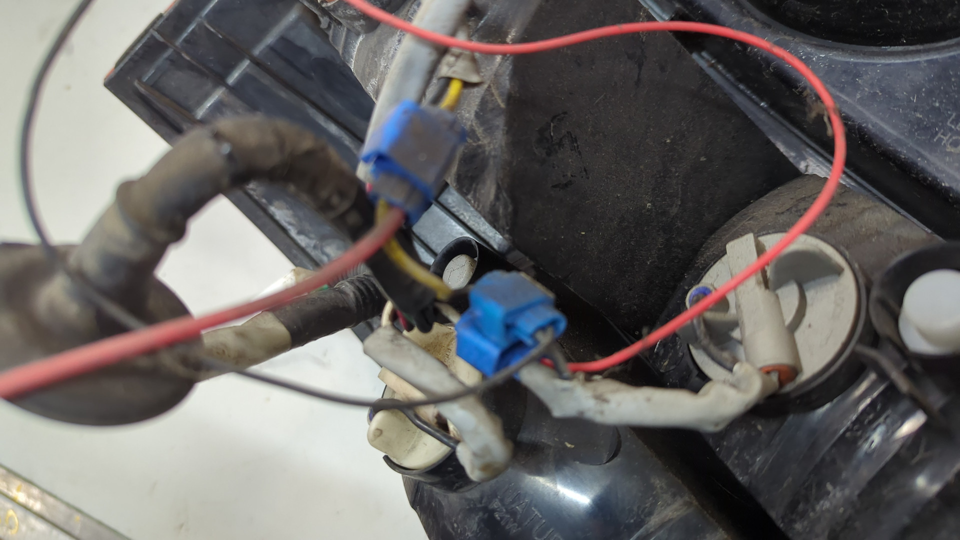 Фонарь задний правый