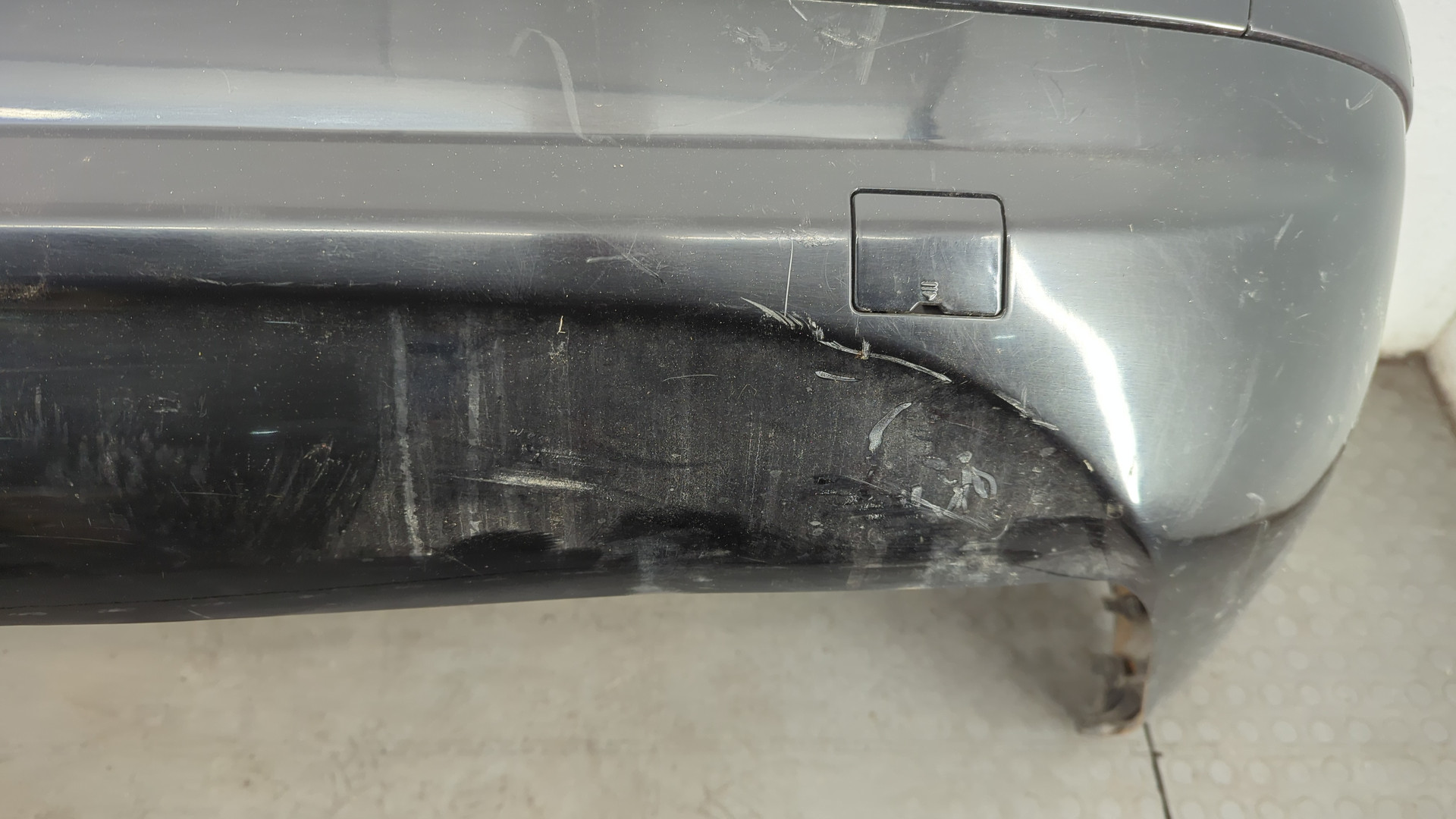 Бампер задний