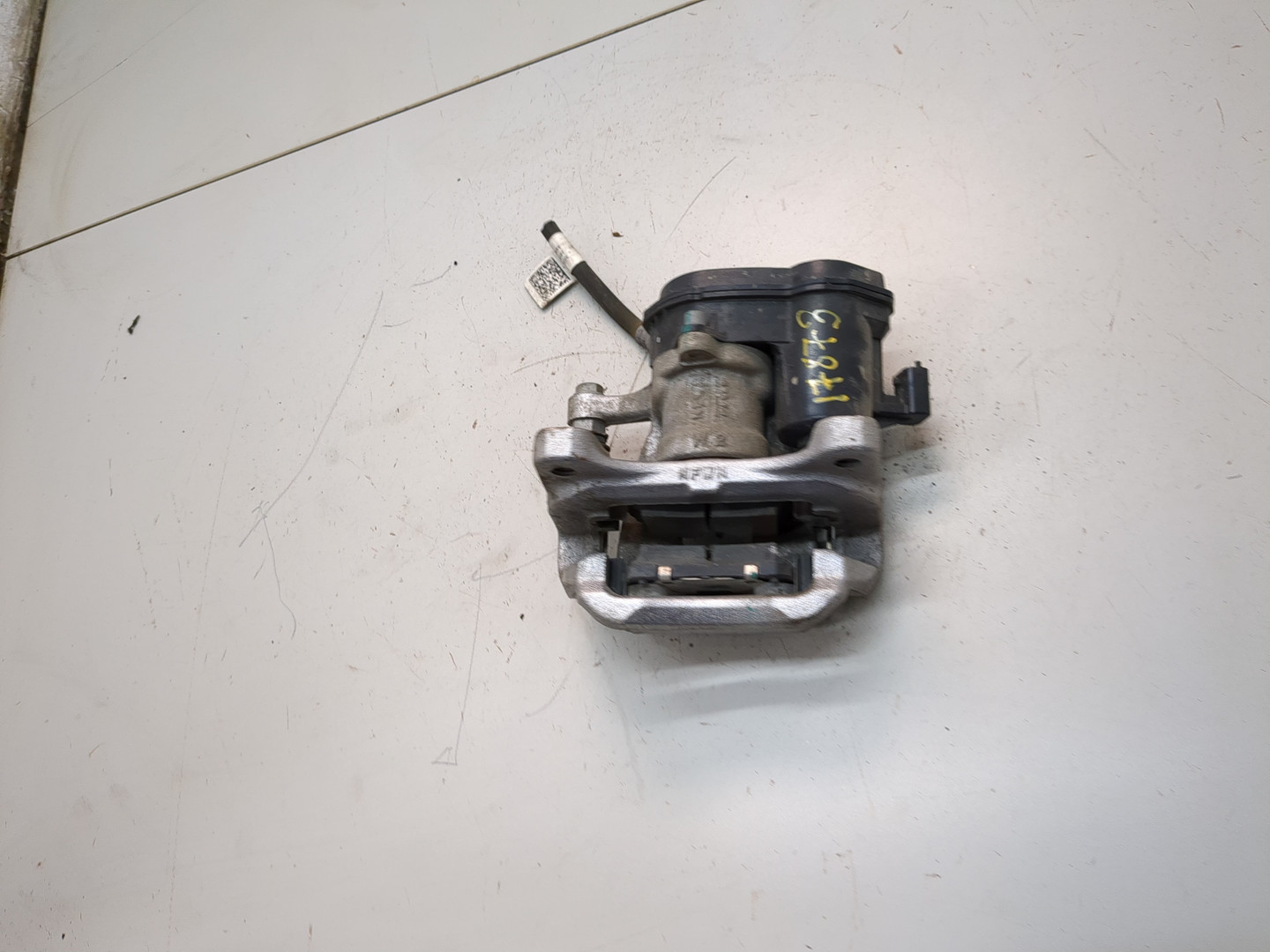 Суппорт задний левый