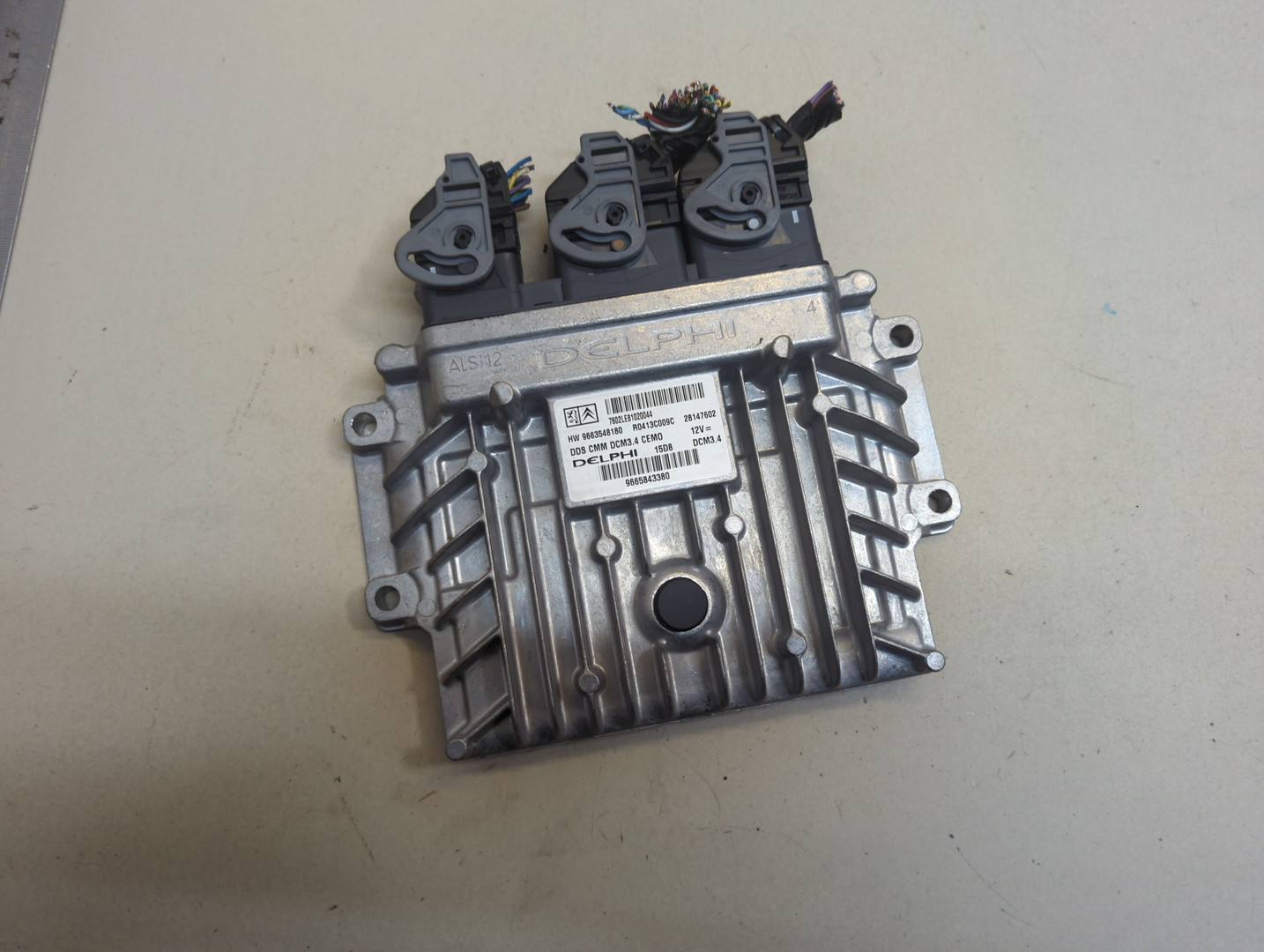 Блок управления двигателем