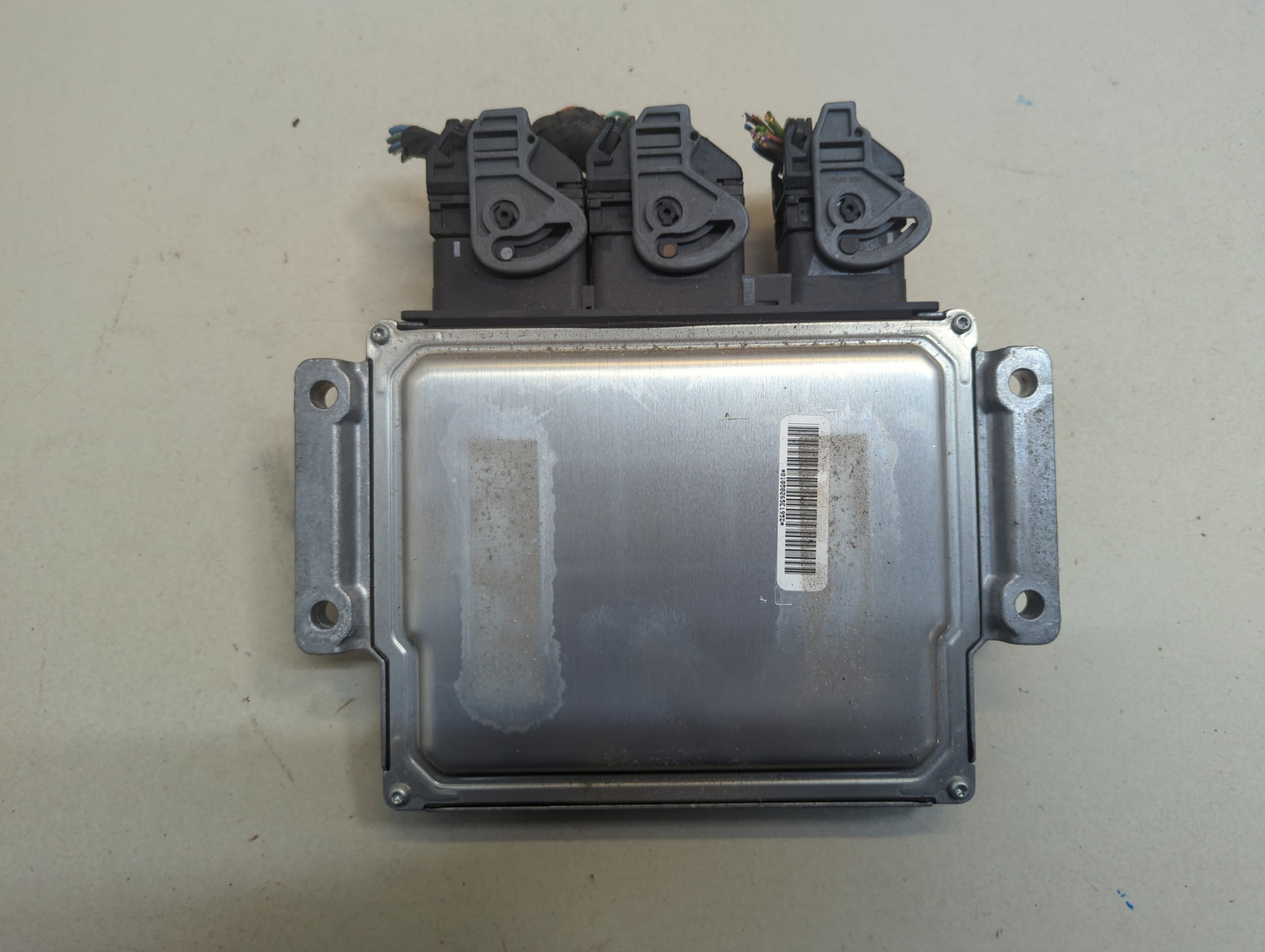 Блок управления двигателем