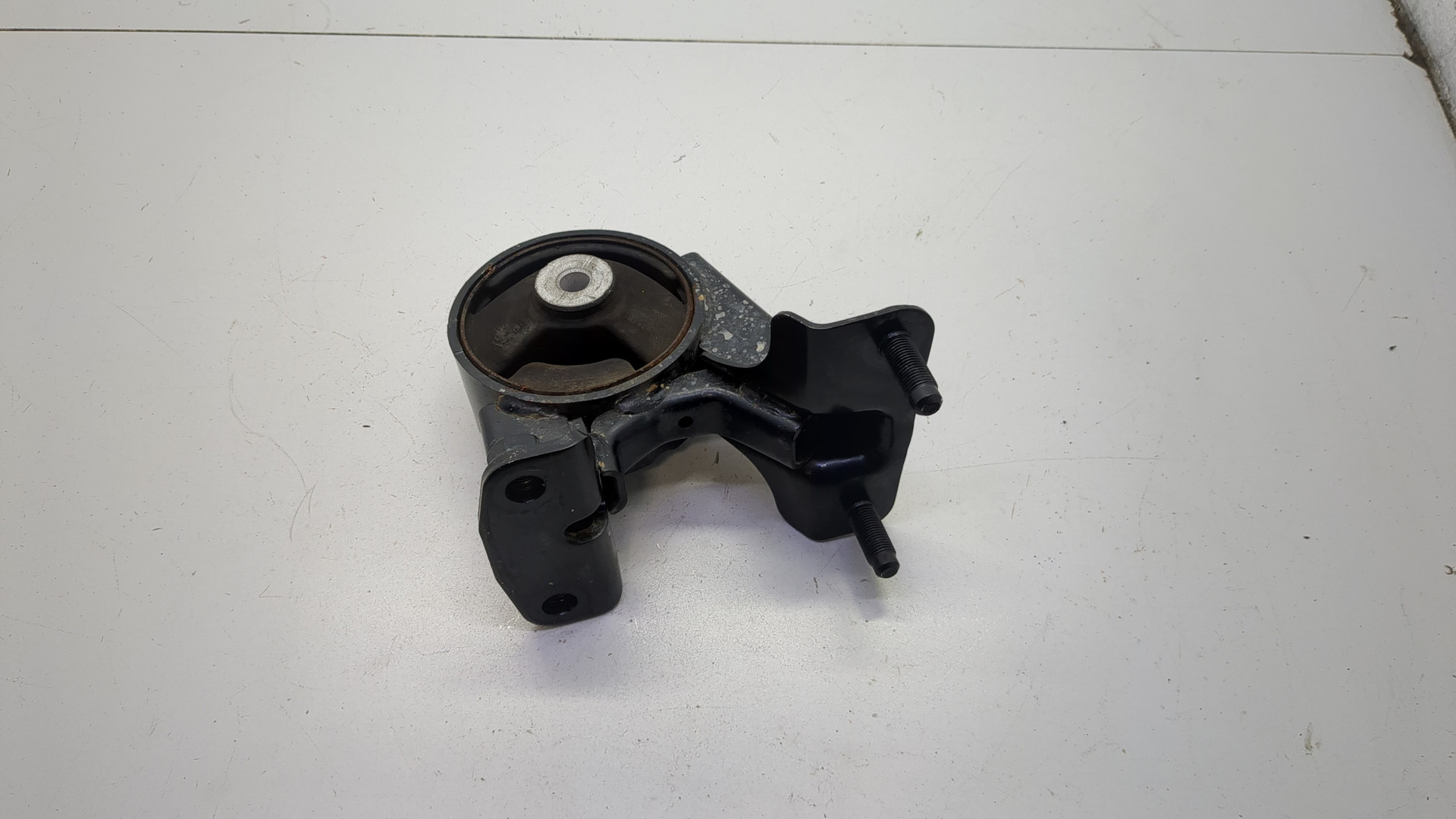 Опора двигателя