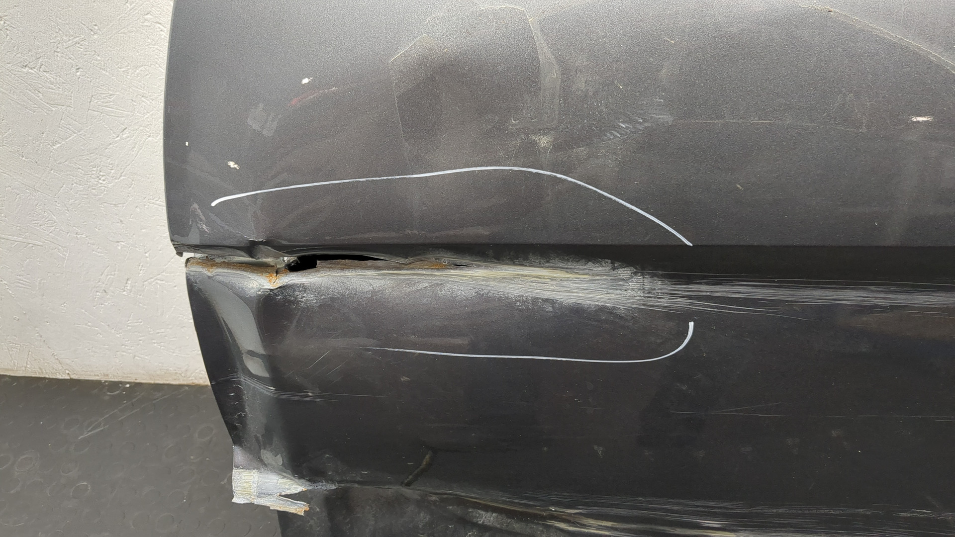 Дверь передняя левая