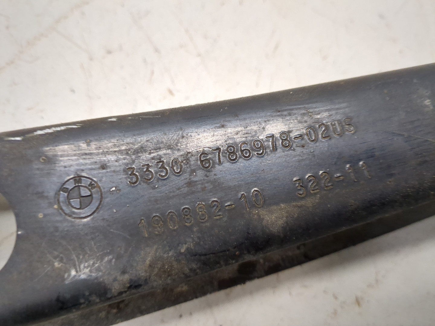 Рычаг задний правый