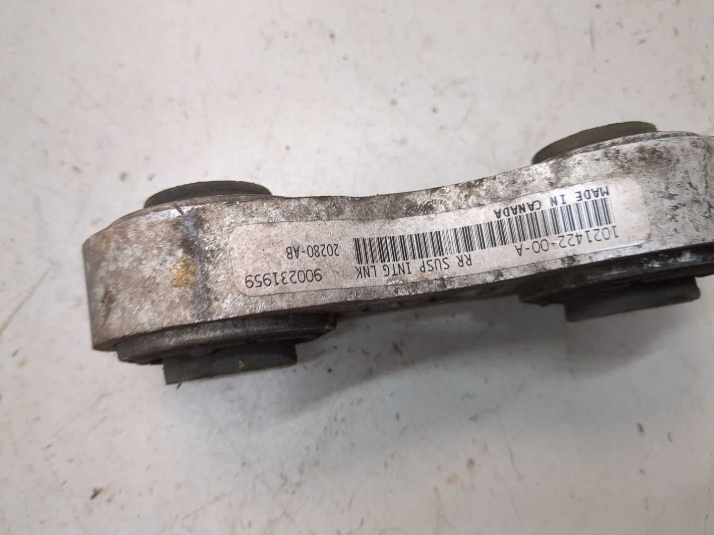 Рычаг задний