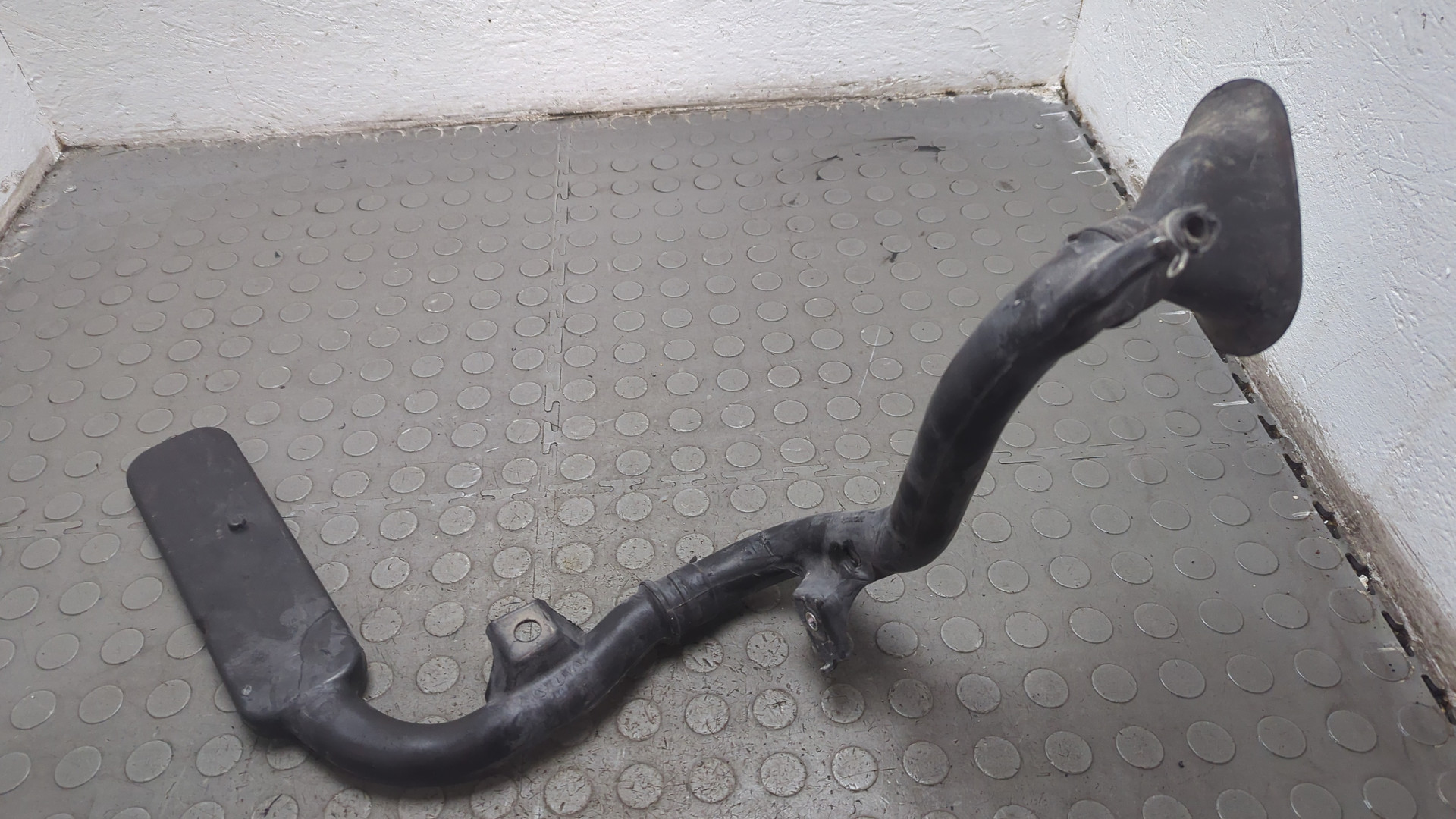 Патрубок воздушного фильтра