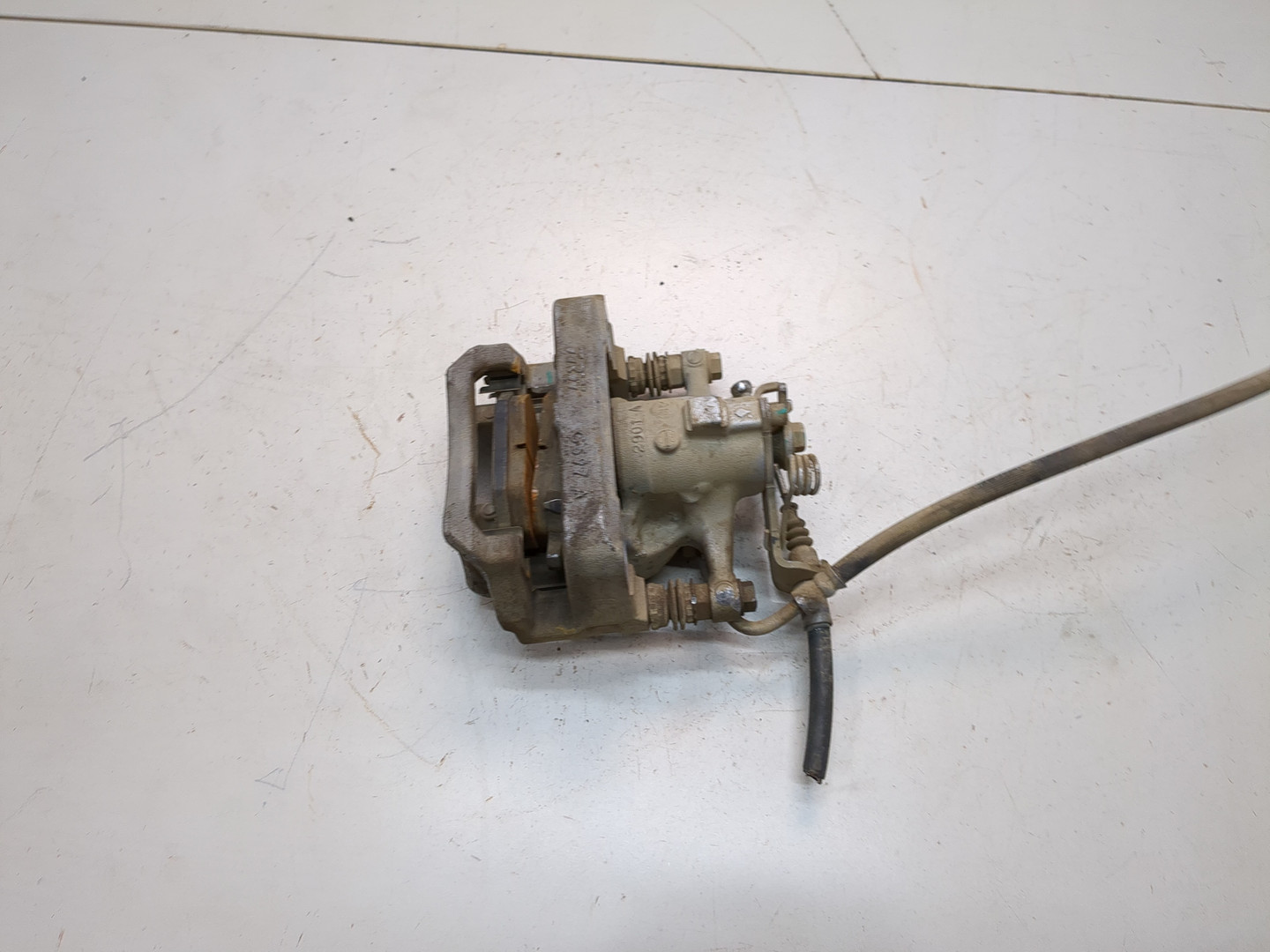 Суппорт задний правый