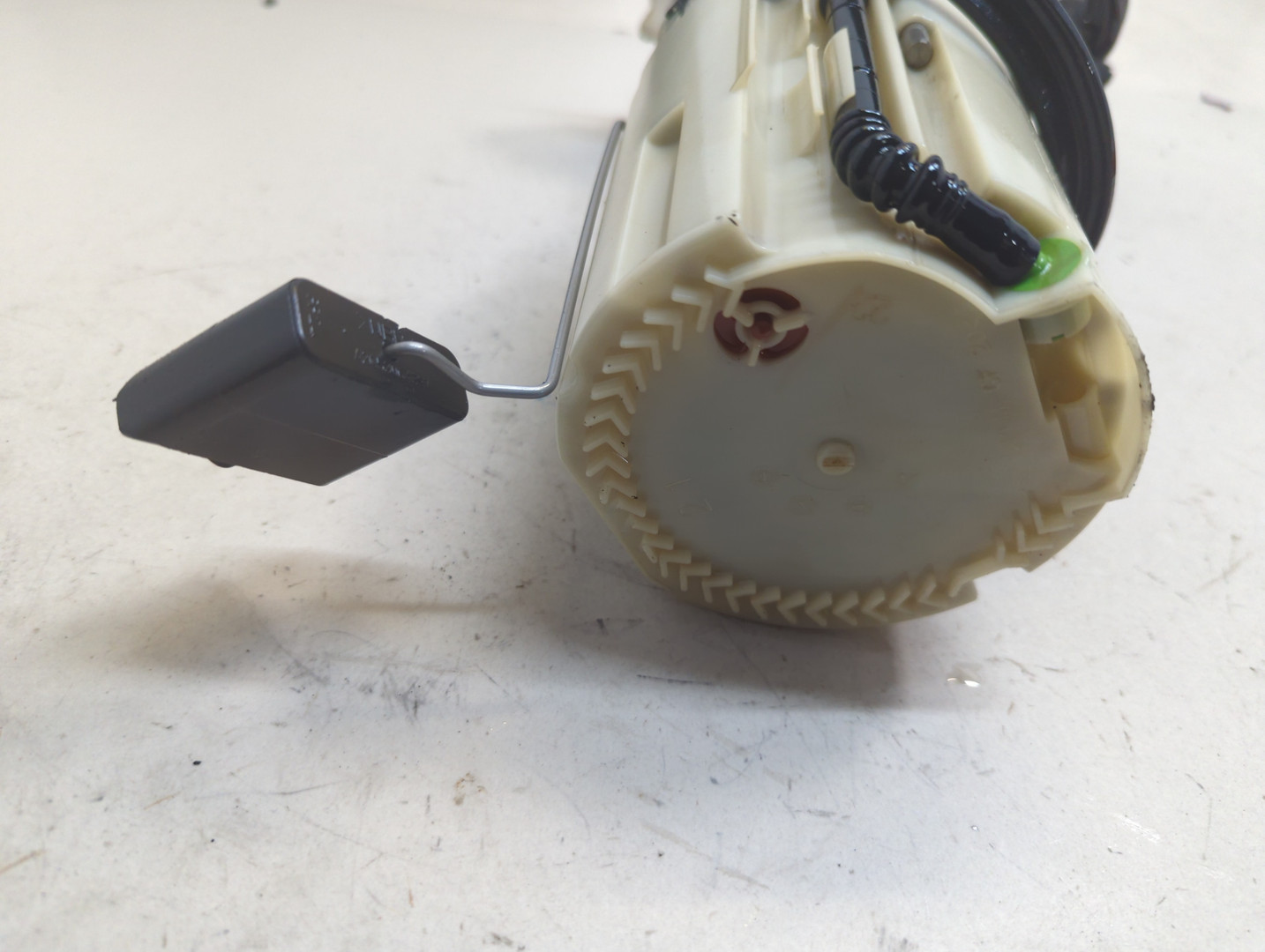 Насос топливный электрический