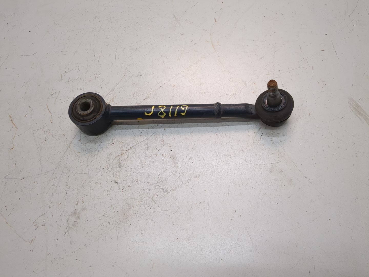 Рычаг задний