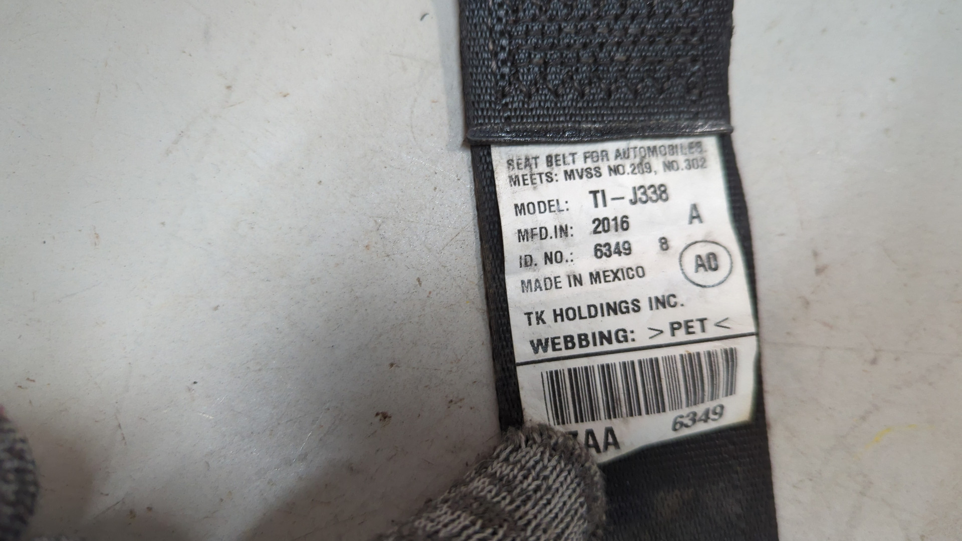 Ремень безопасности