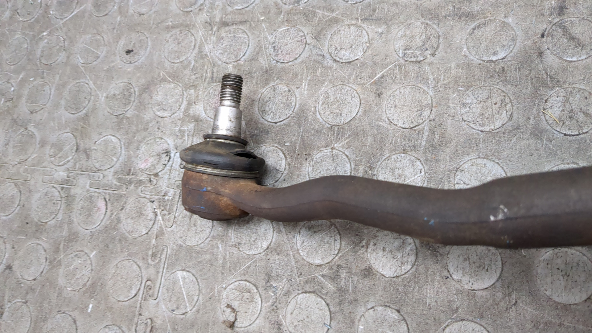 Тяга рулевая