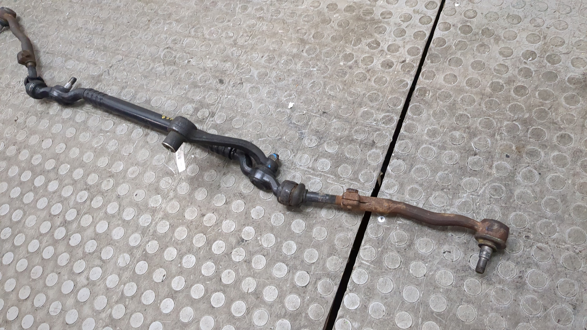 Тяга рулевая