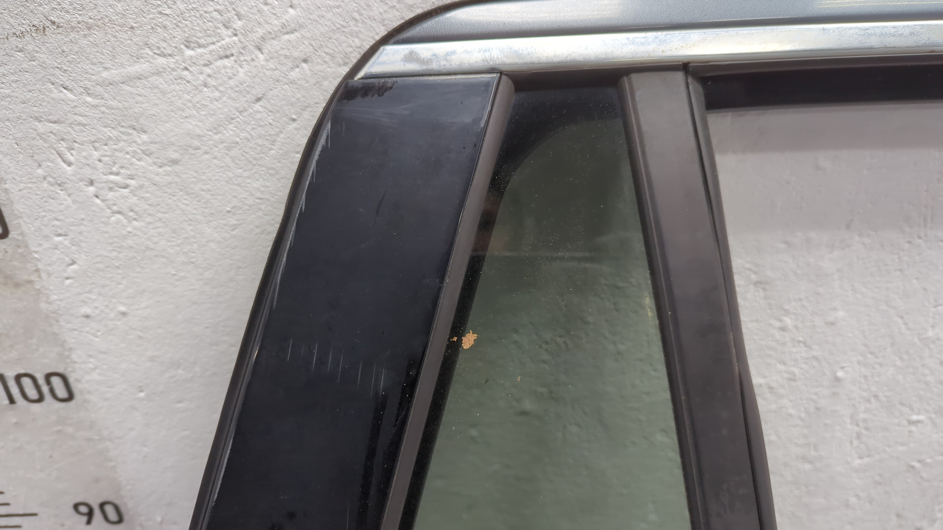 Дверь задняя правая