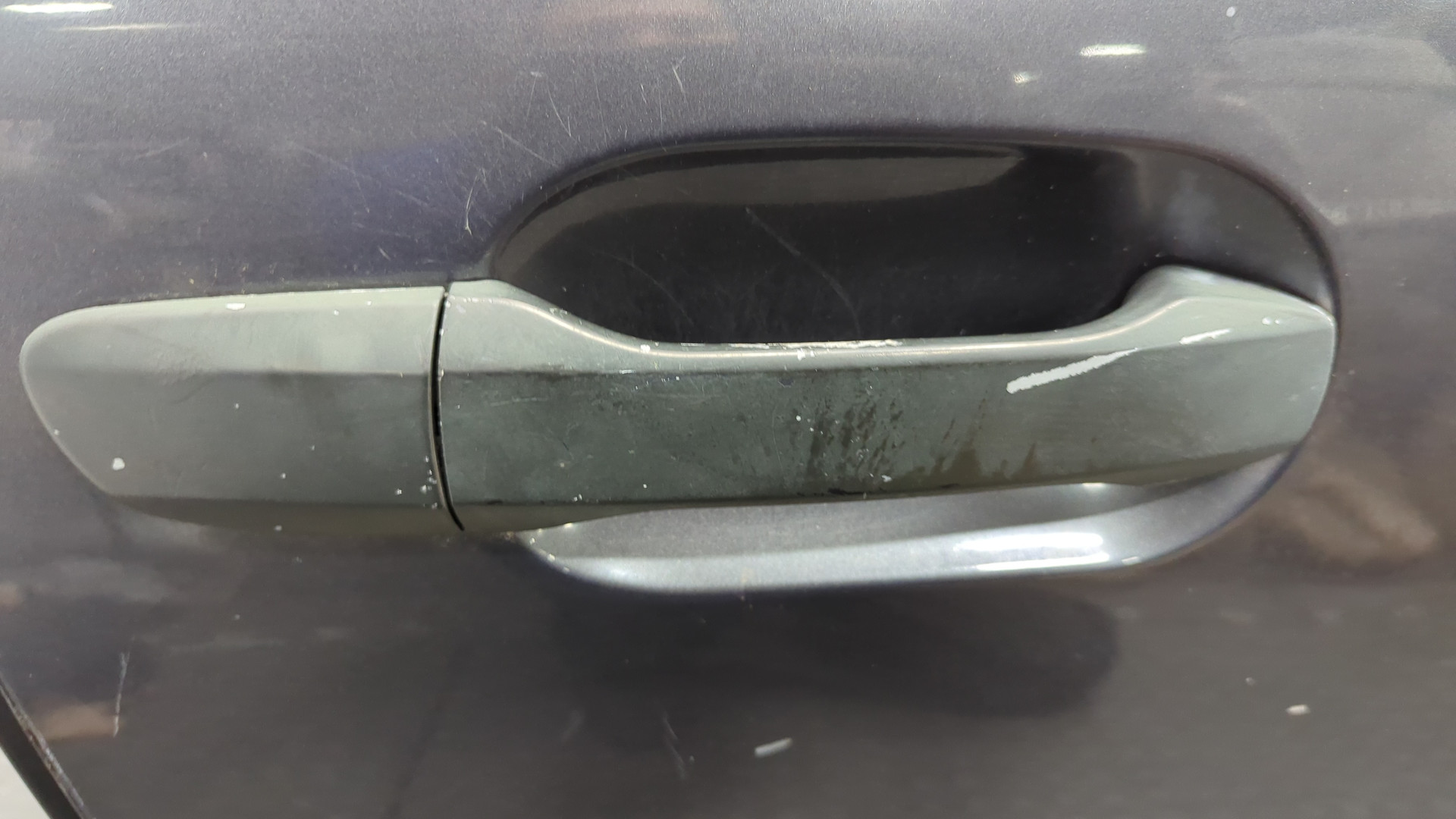 Дверь задняя правая