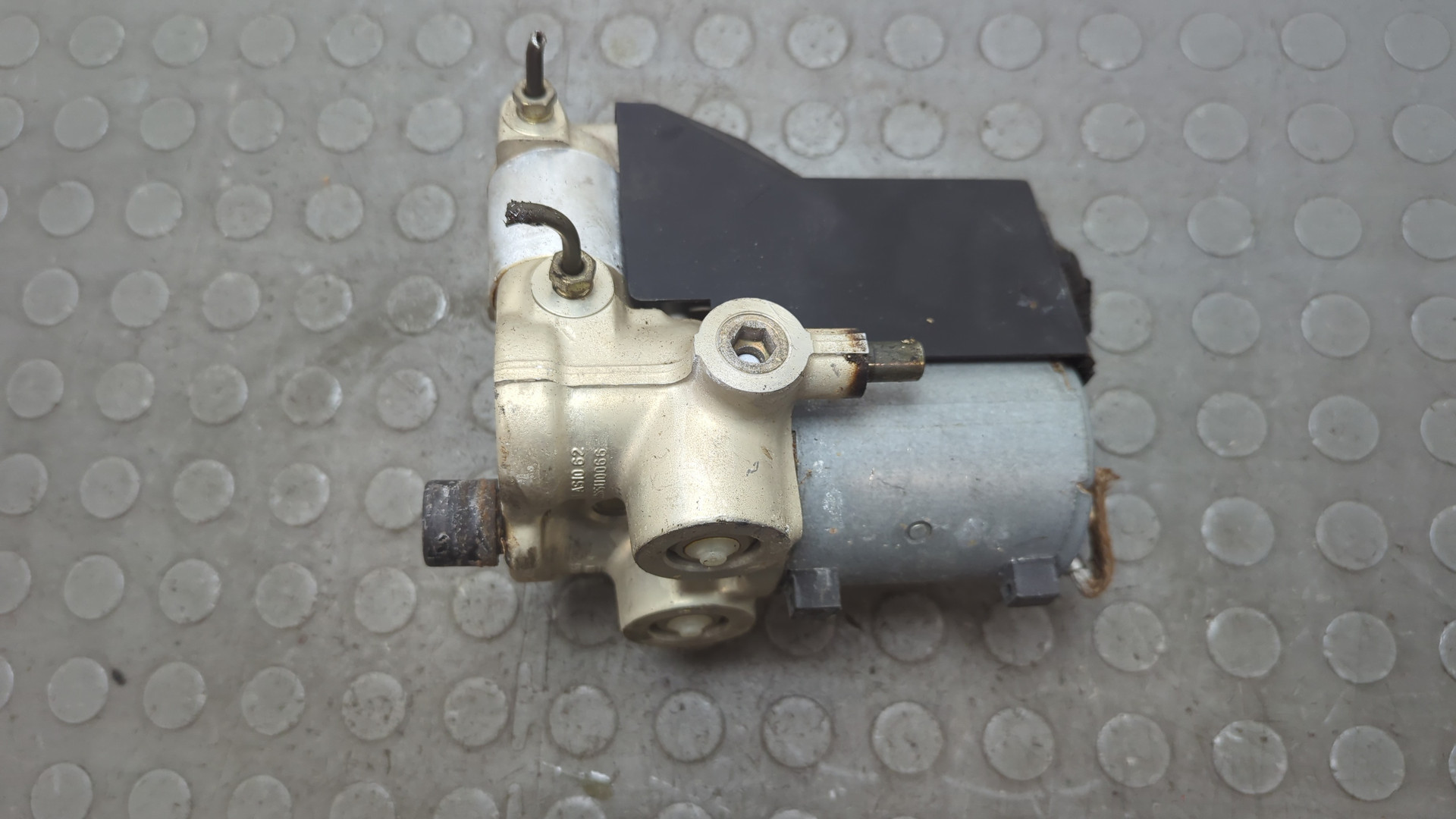 Блок ABS (насос)