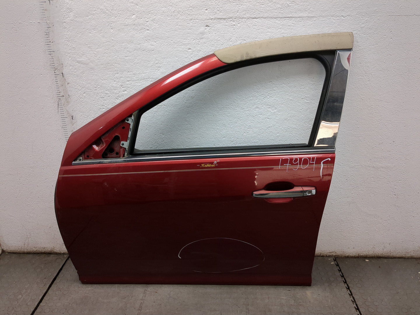 Дверь передняя левая