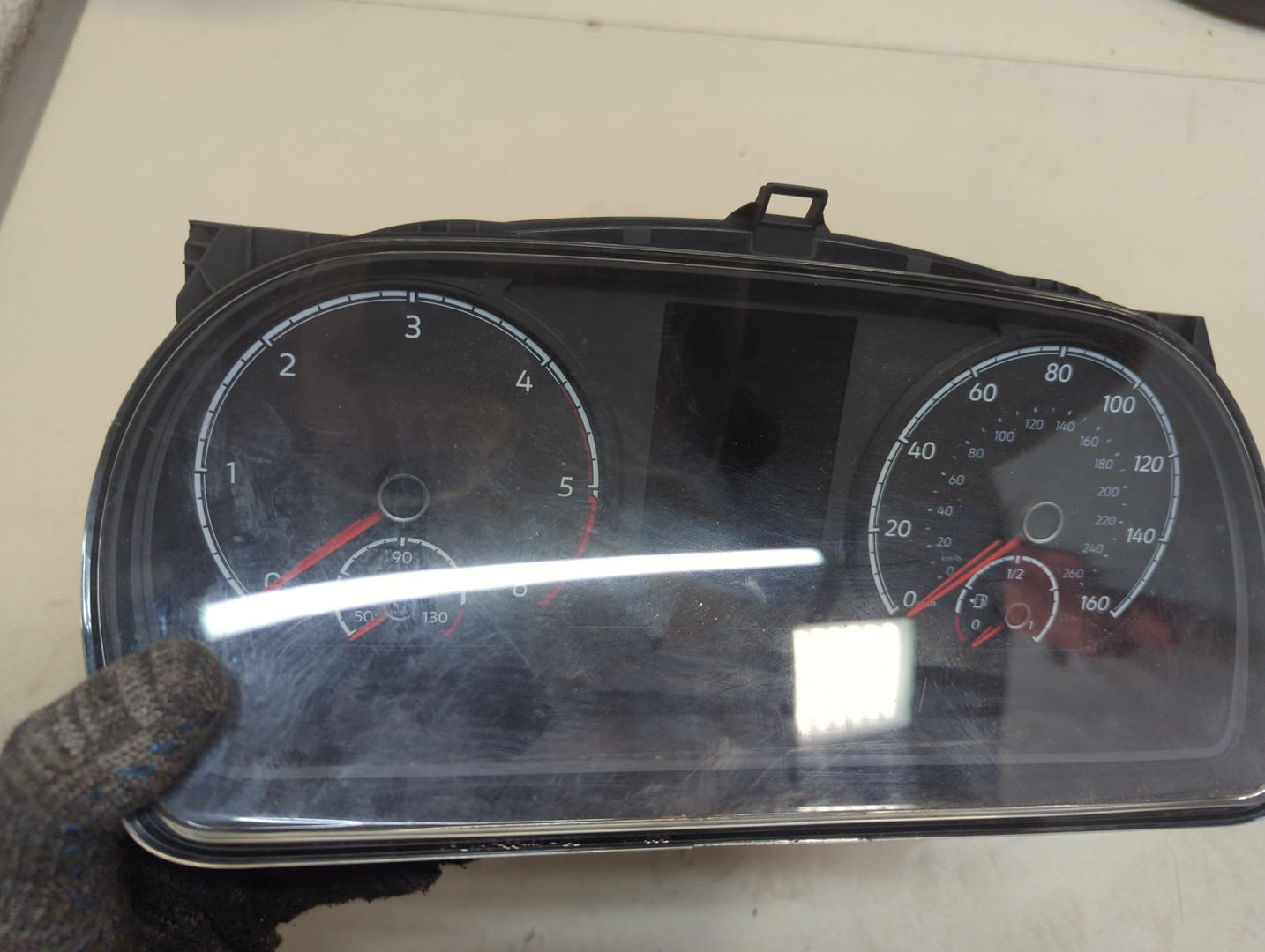 Панель приборов