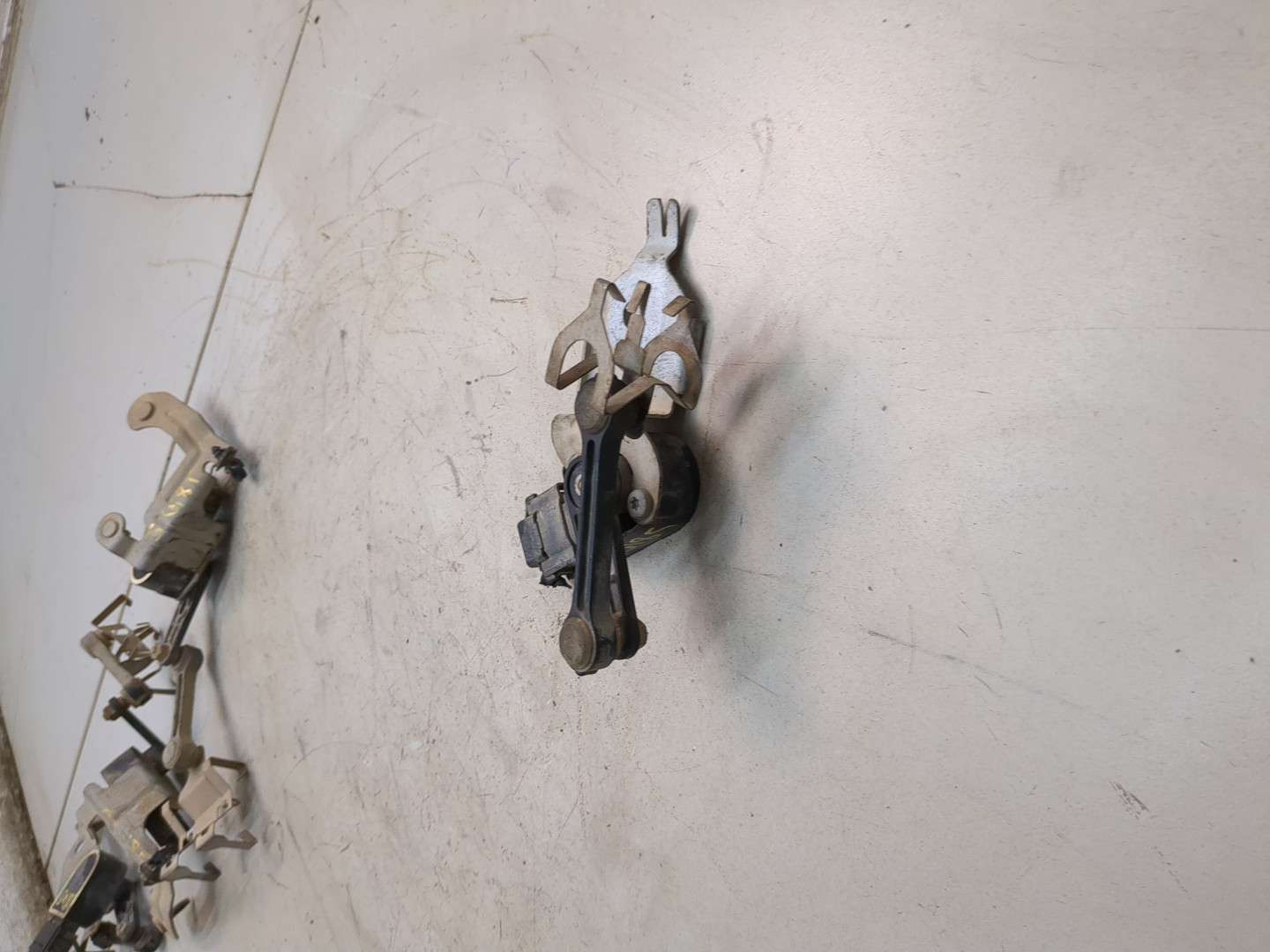 Датчик регулировки дорож. просвета