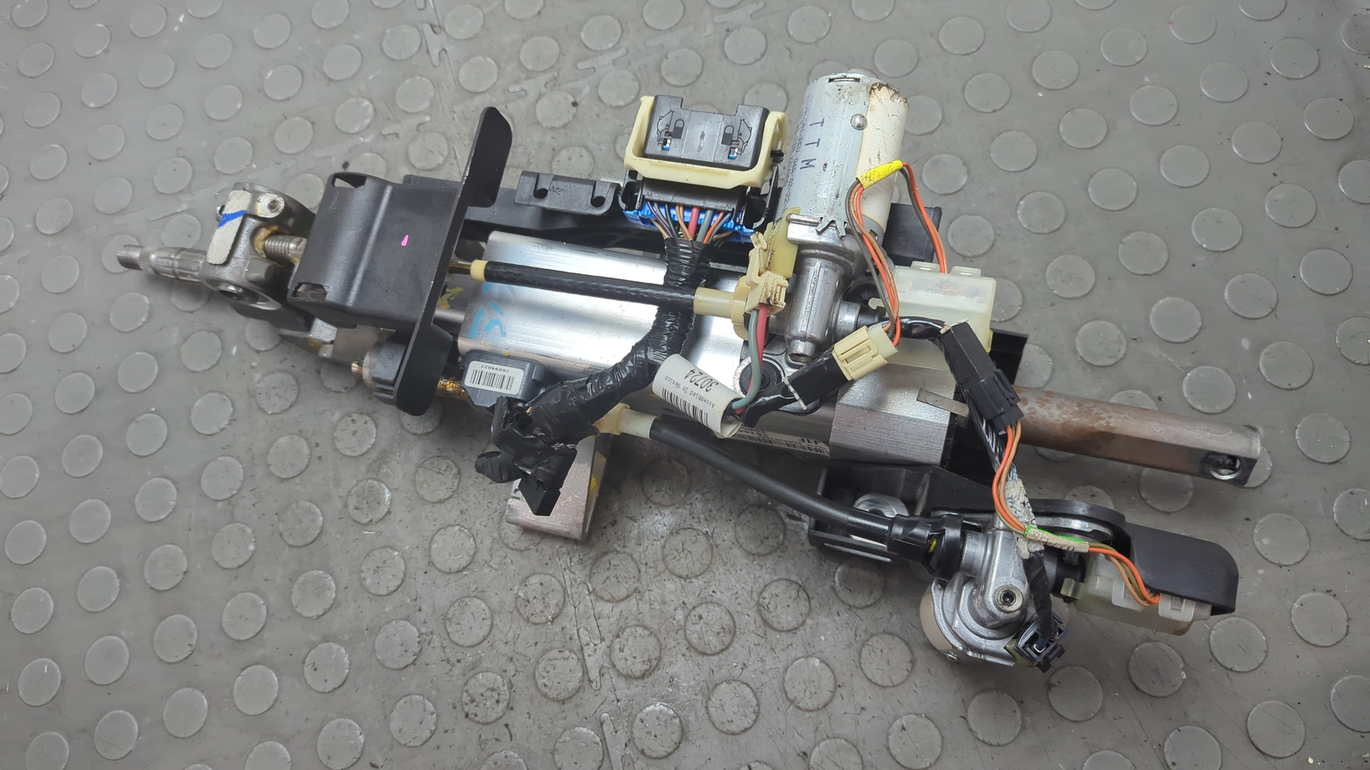 Колонка рулевая