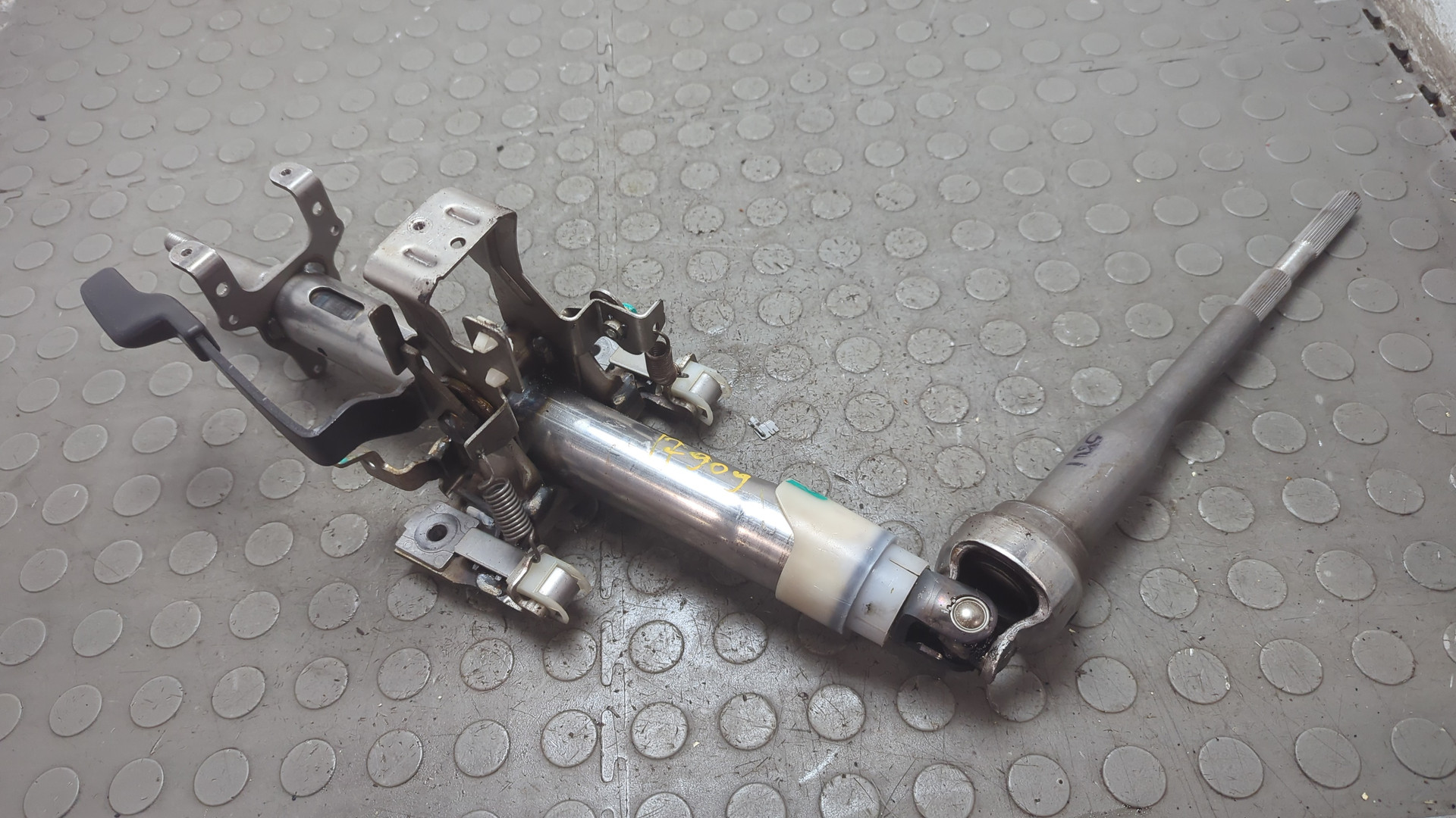 Колонка рулевая