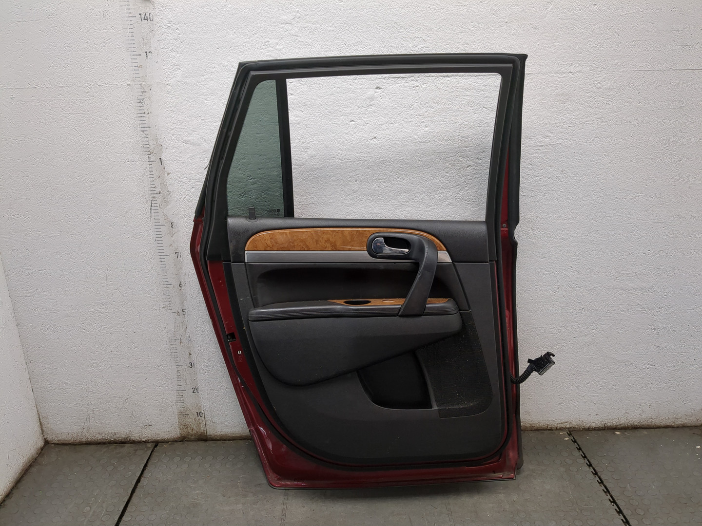 Дверь задняя левая