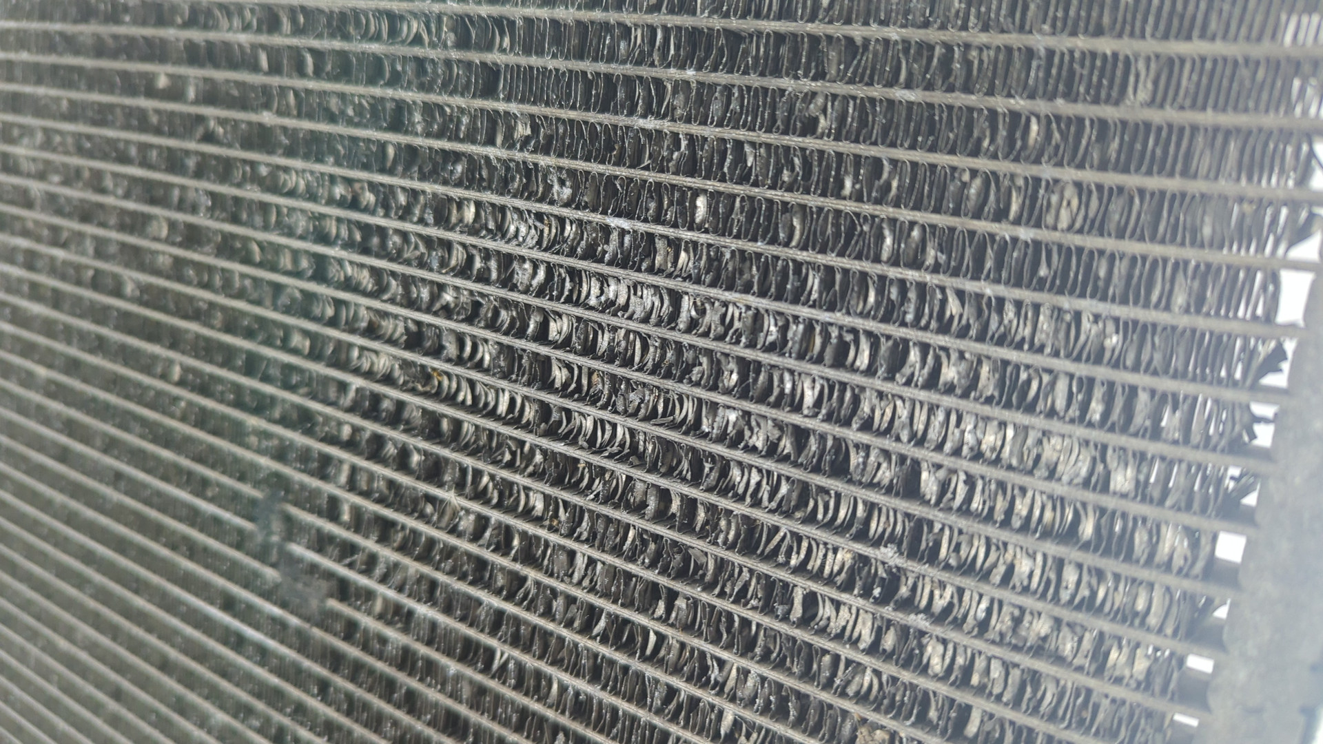 Радиатор кондиционера / конденсер