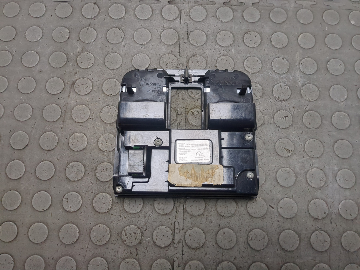 Плафон салонный