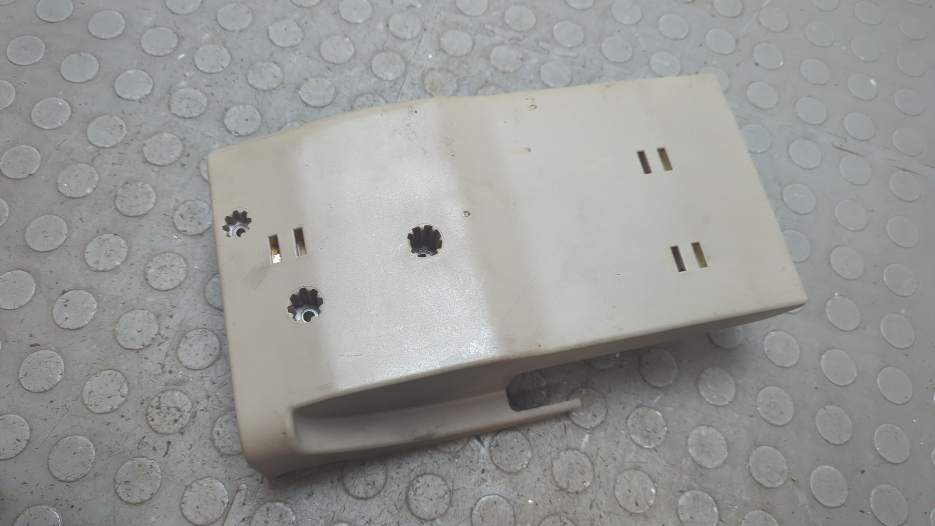 Кожух рулевой колонки