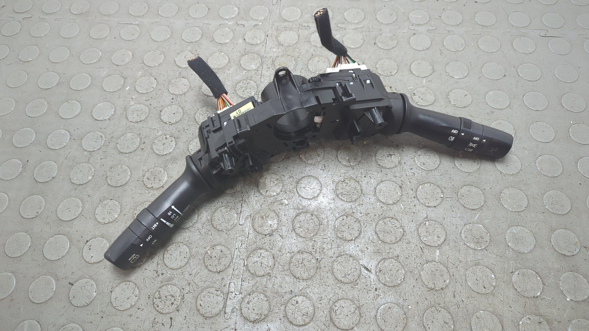 Переключатель подрулевой