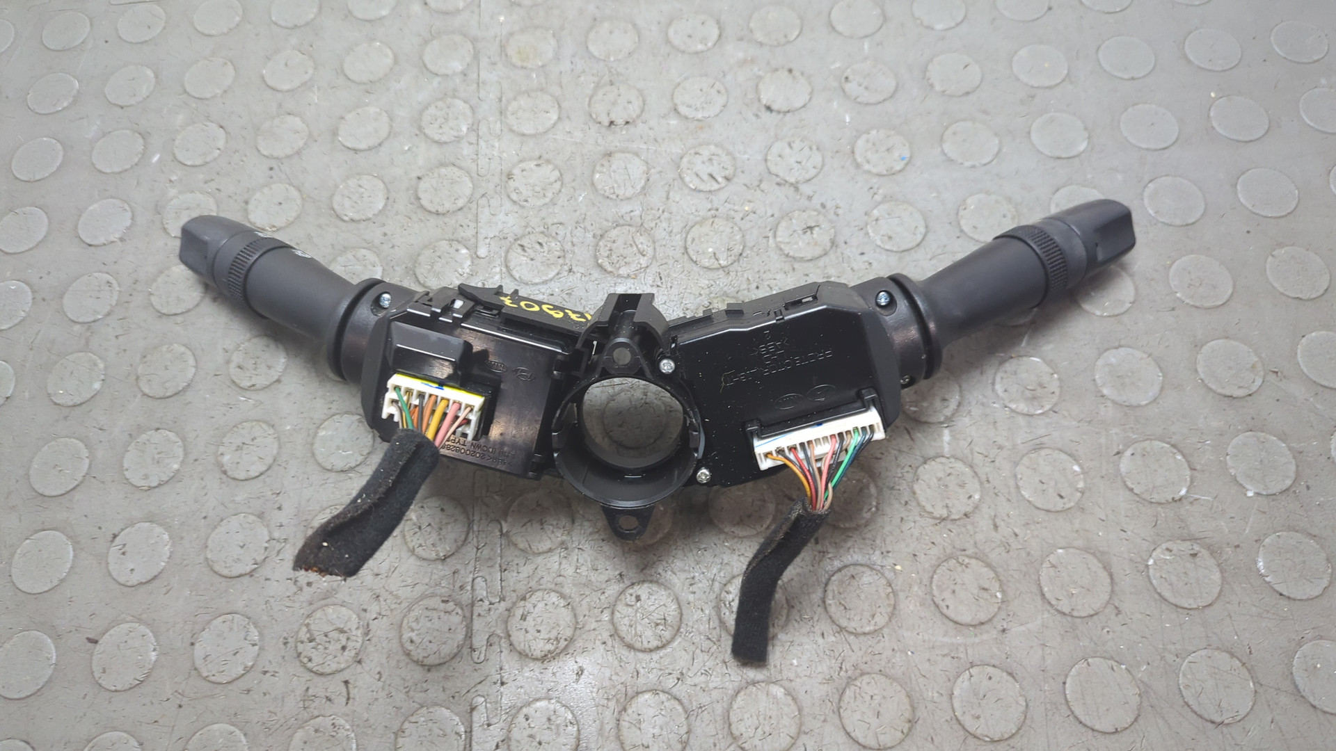 Переключатель подрулевой