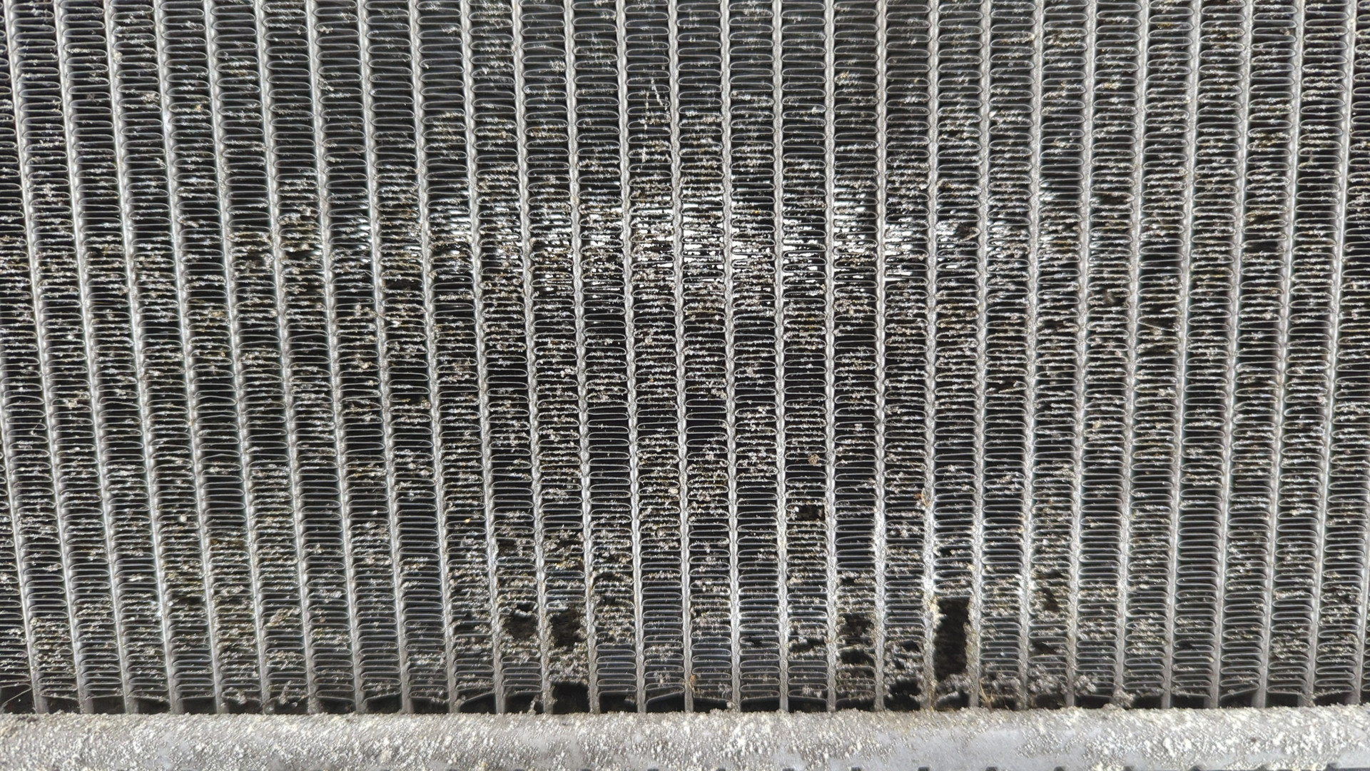 Радиатор охлаждения двигателя основной