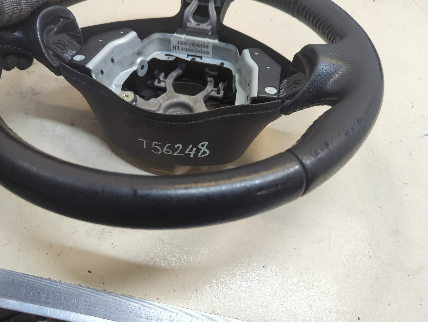 Рулевое колесо (руль)