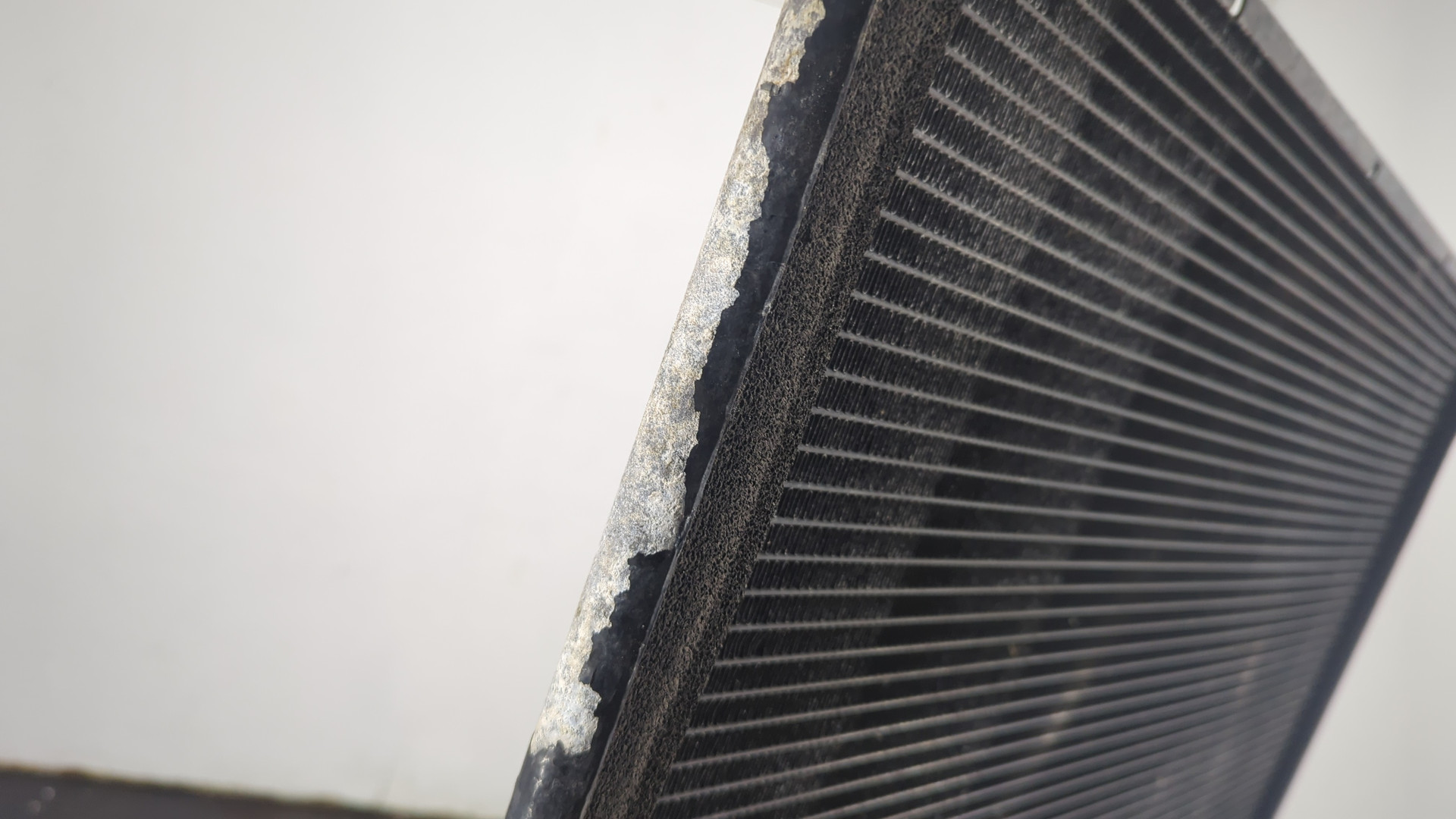 Радиатор кондиционера / конденсер