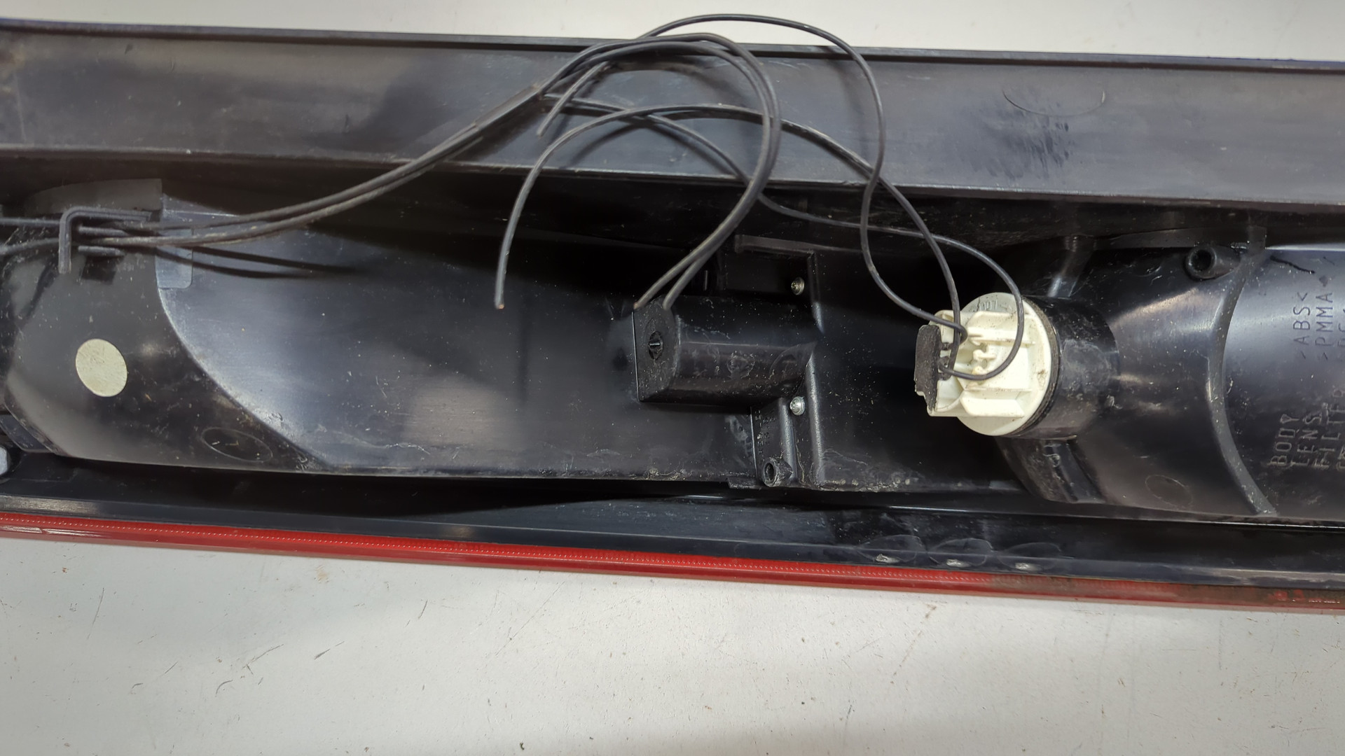 Фонарь задний правый