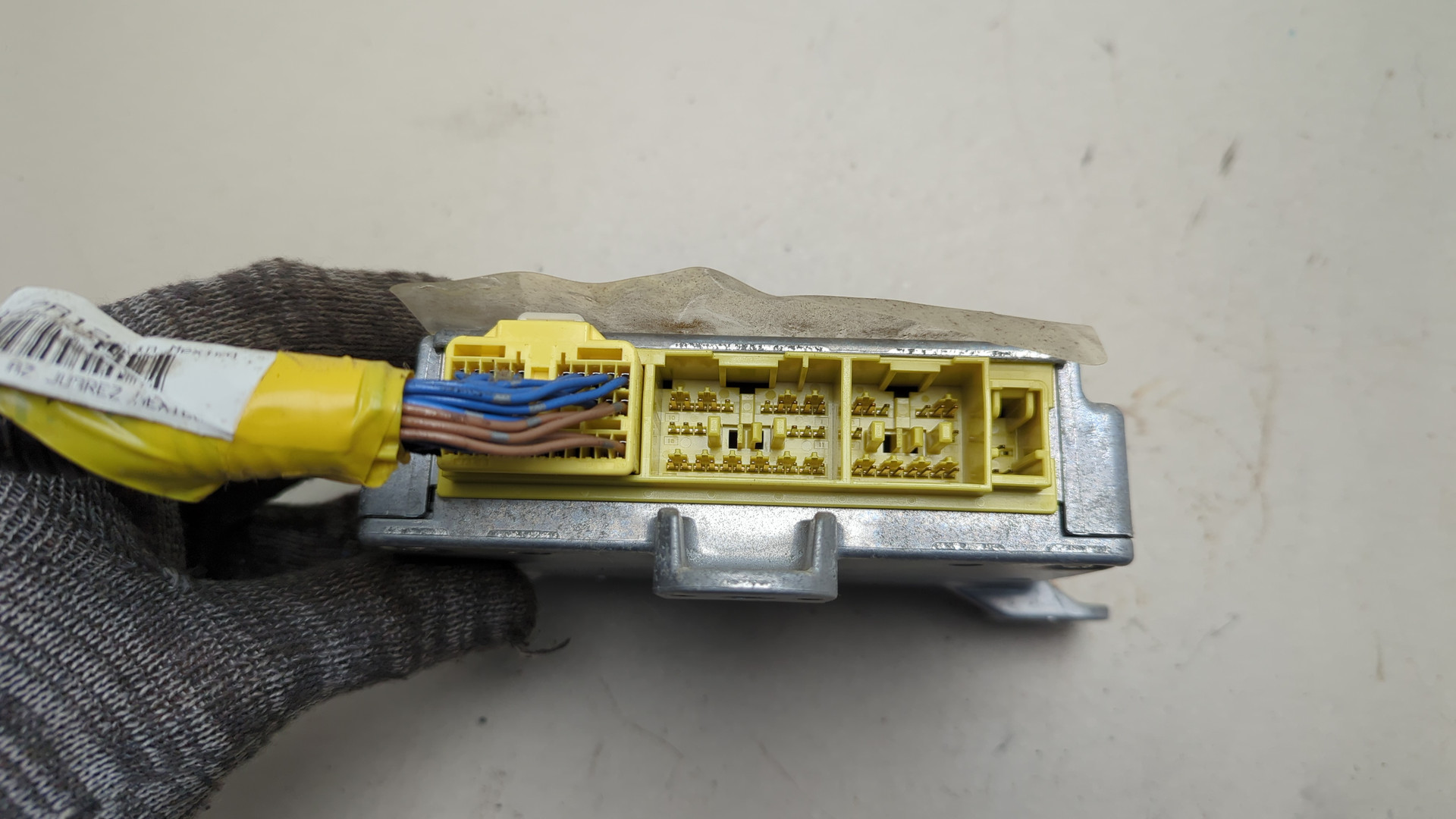 Блок управления подушек безопасности (AIR BAG)