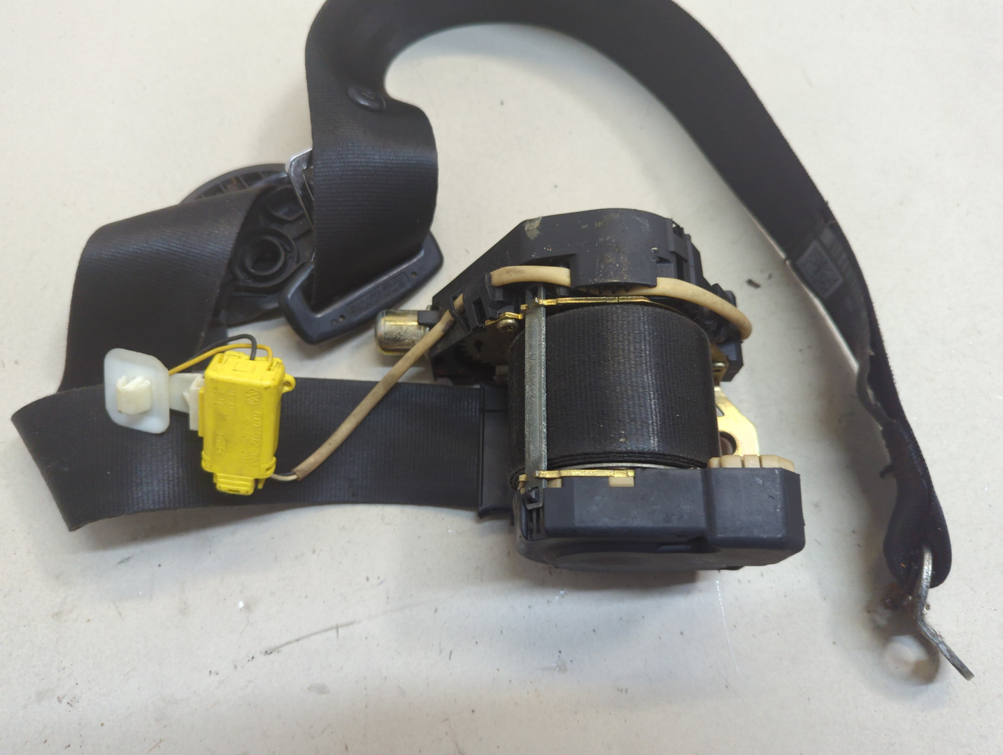 Ремень безопасности