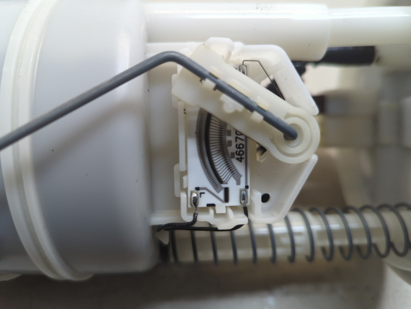 Насос топливный электрический