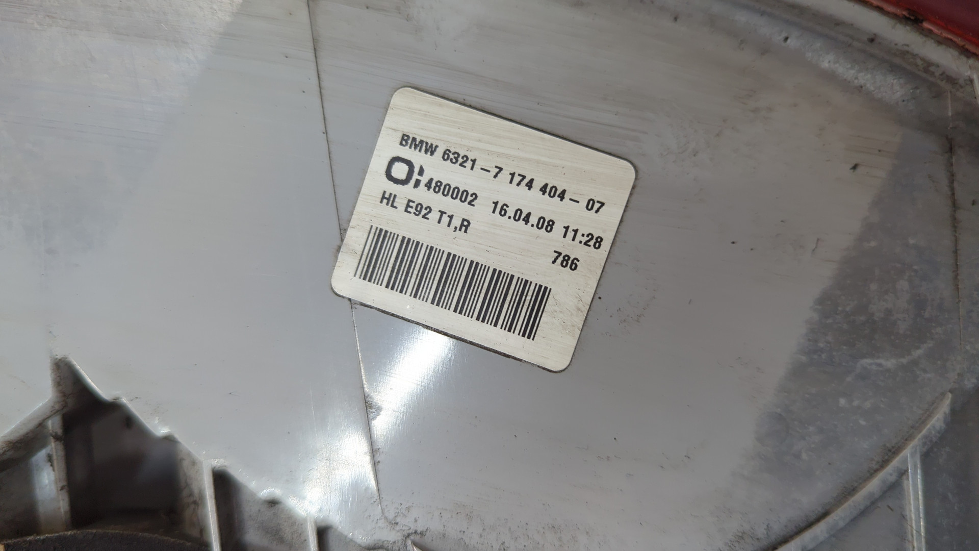 Фонарь задний правый