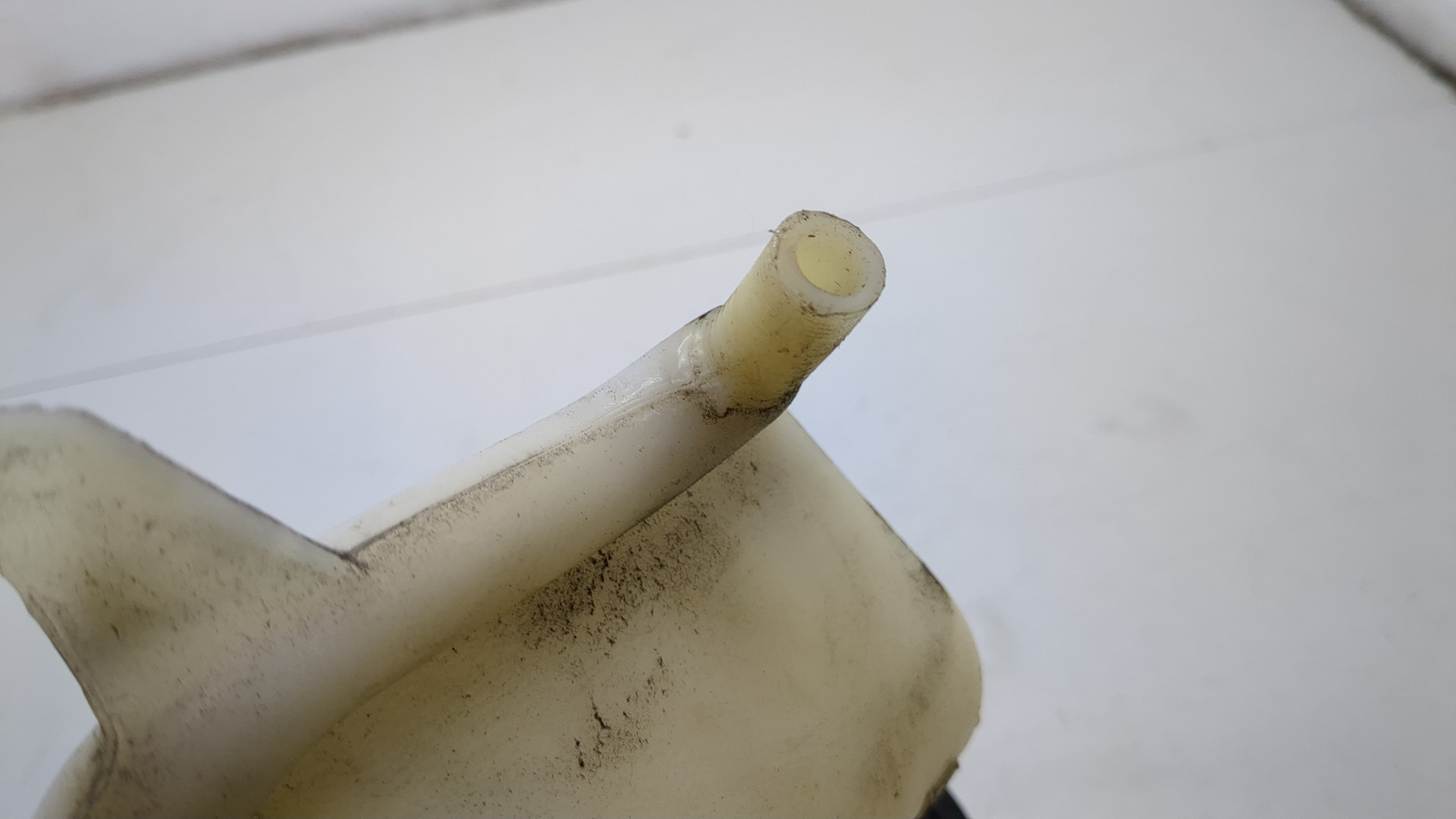 Бачок расширительный