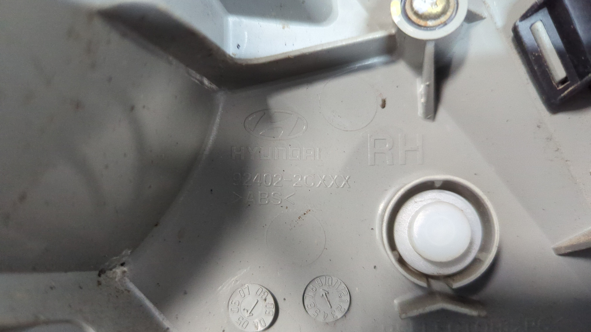 Фонарь задний правый