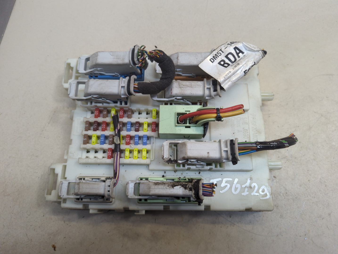 Блок предохранителей