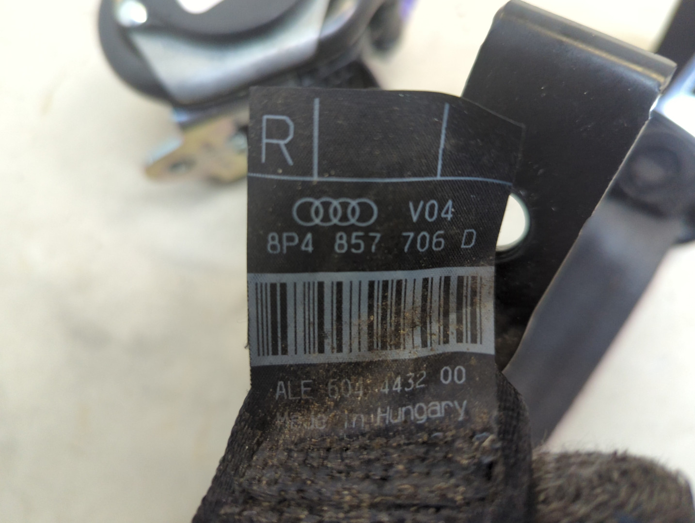 Ремень безопасности