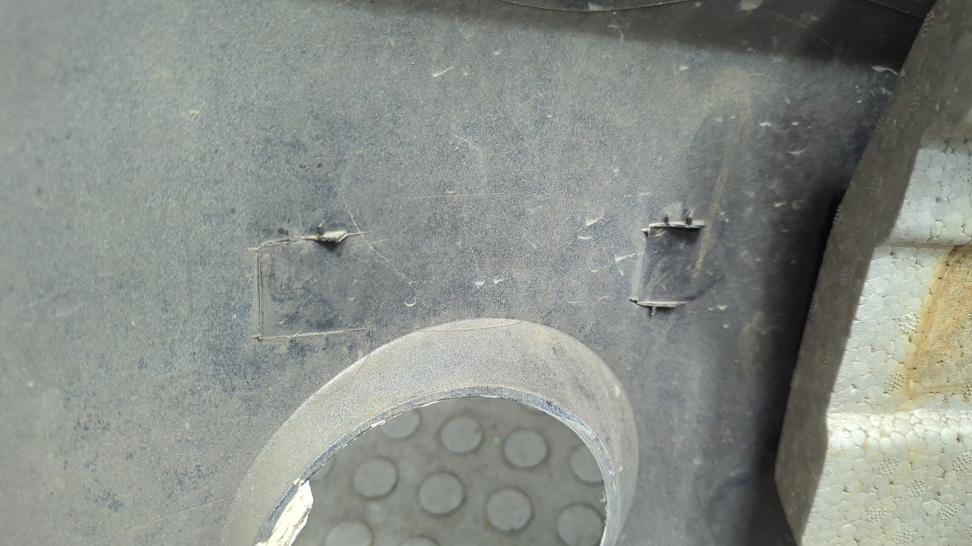 Бампер передний