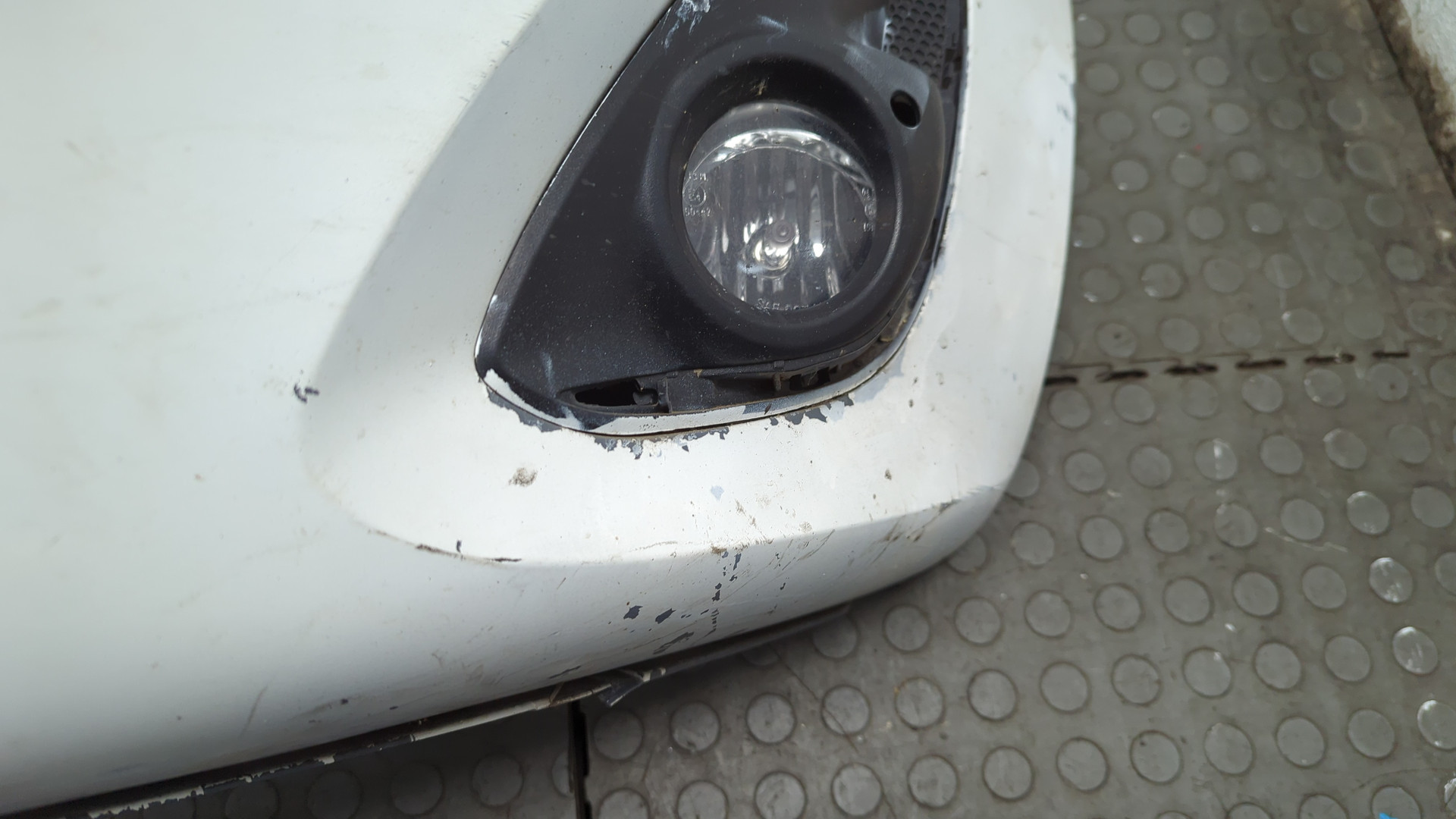 Бампер передний