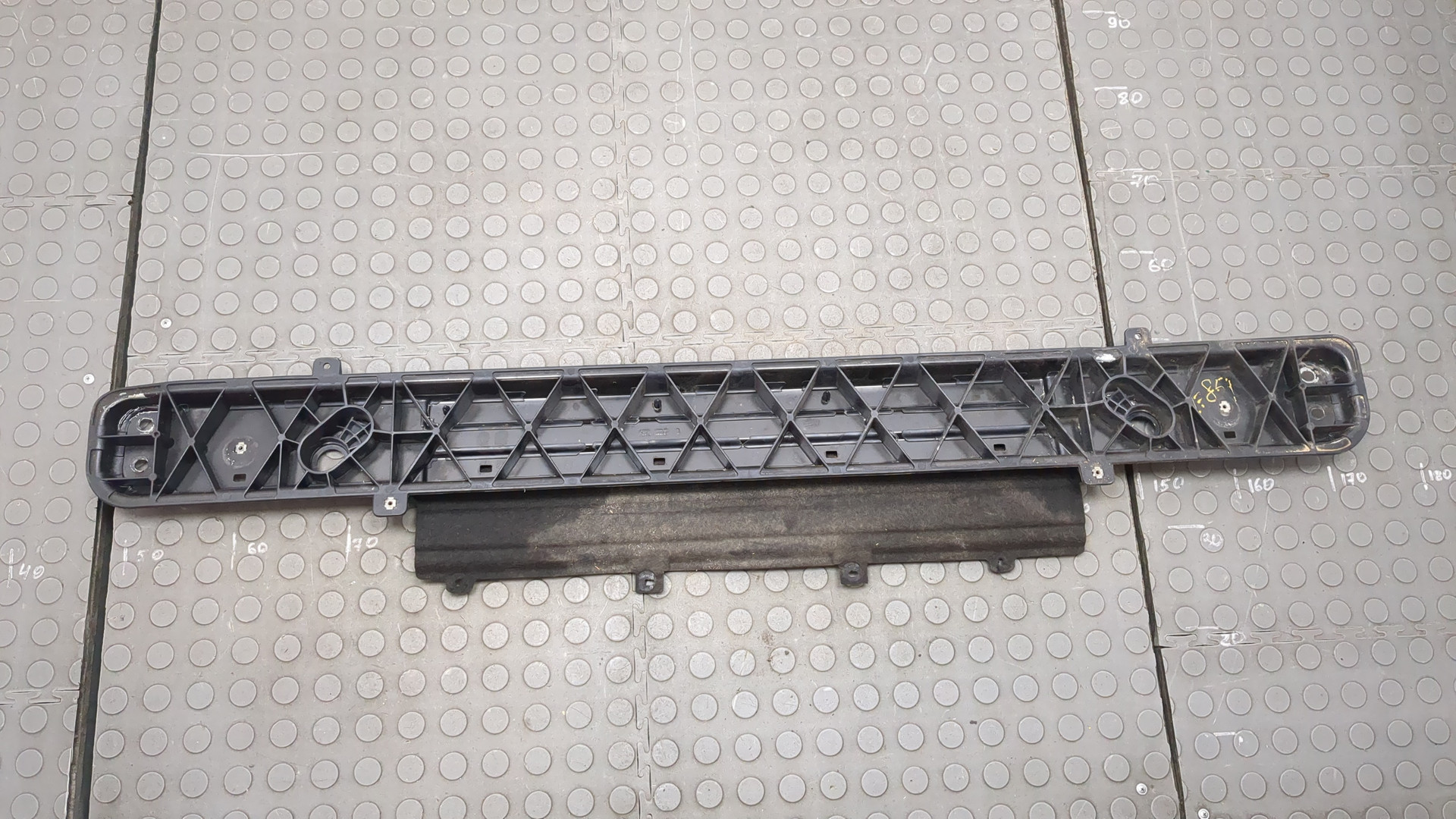 Кронштейн радиатора