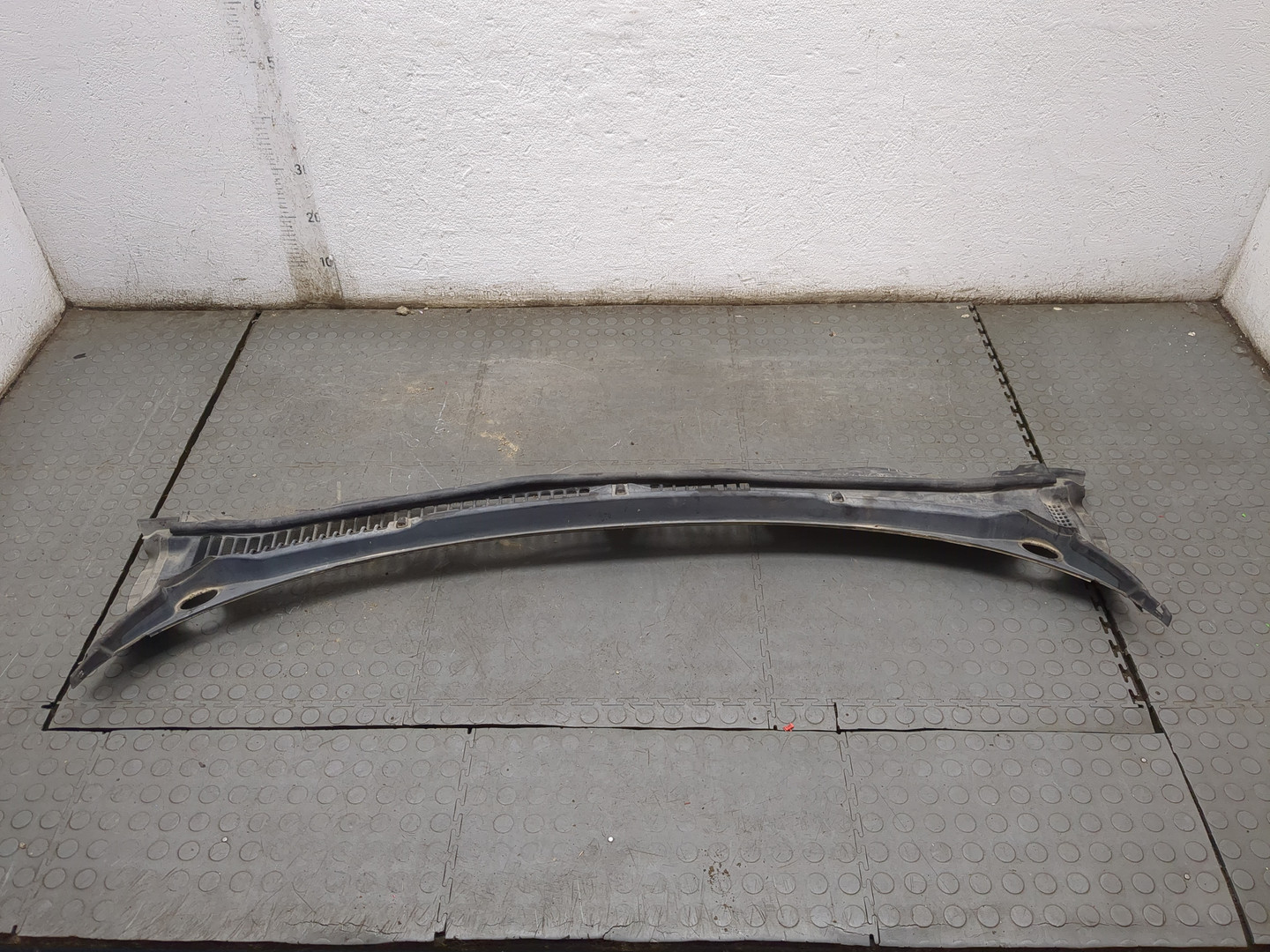 Решетка стеклоочистителей (Жабо)