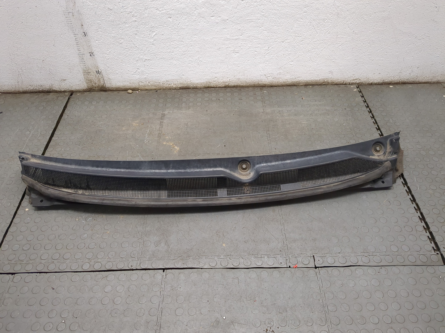 Решетка стеклоочистителей (Жабо)