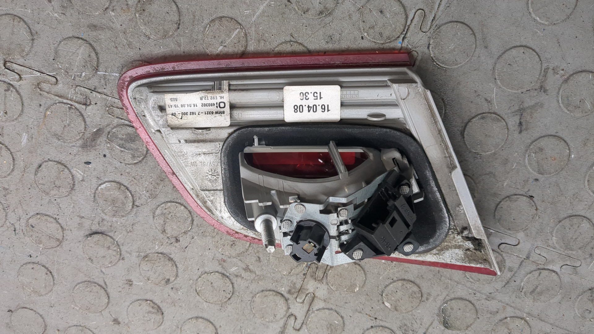 Фонарь задний внутренний правый