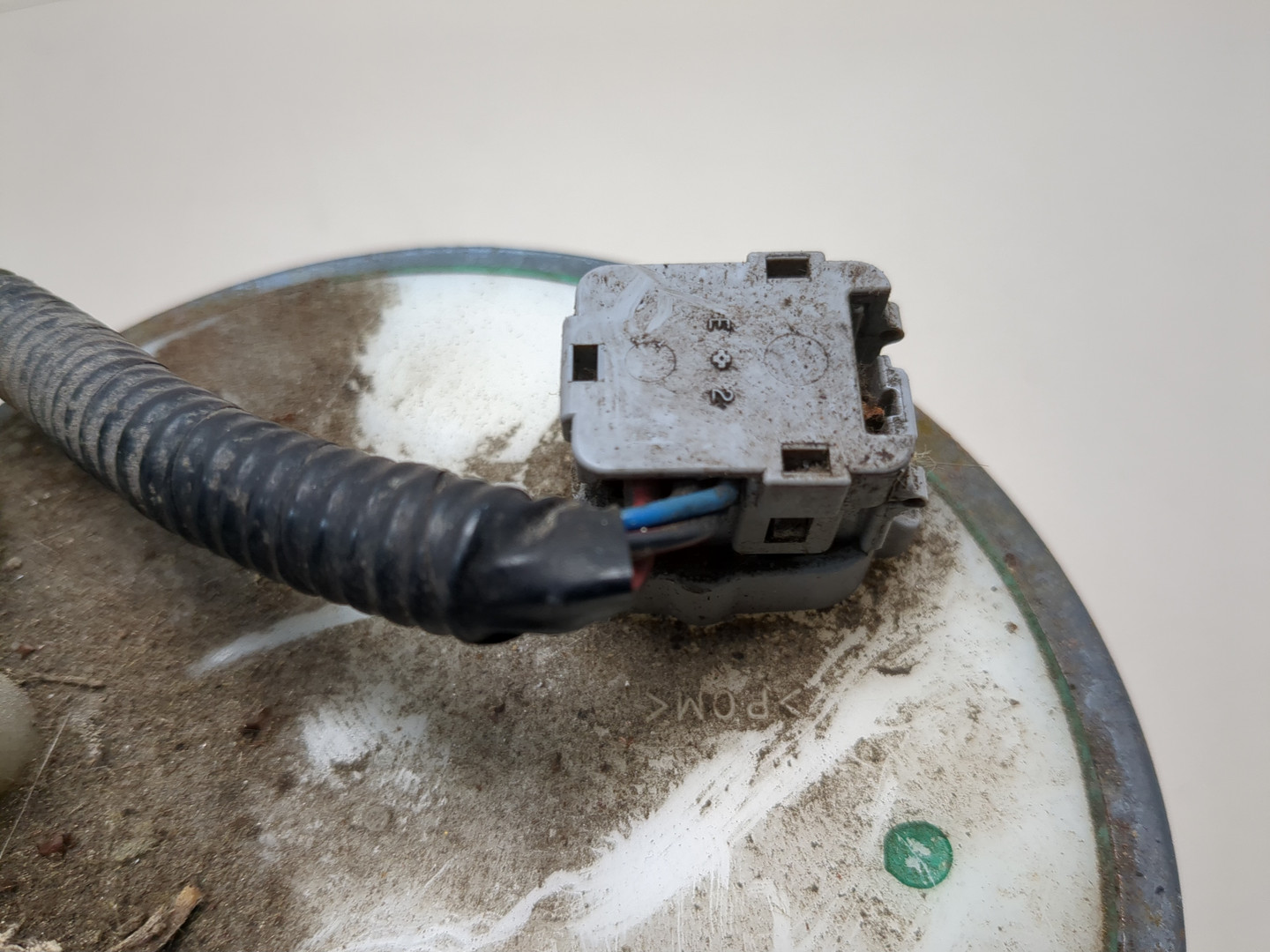 Насос топливный электрический