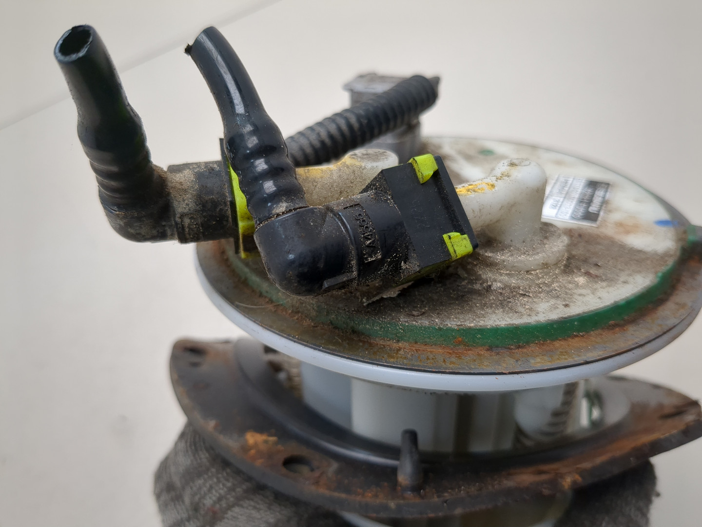 Насос топливный электрический